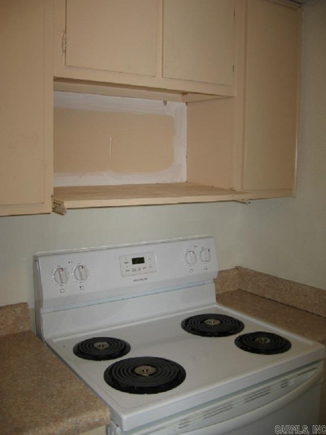 Chelsea Heights Condo - Residential Lease