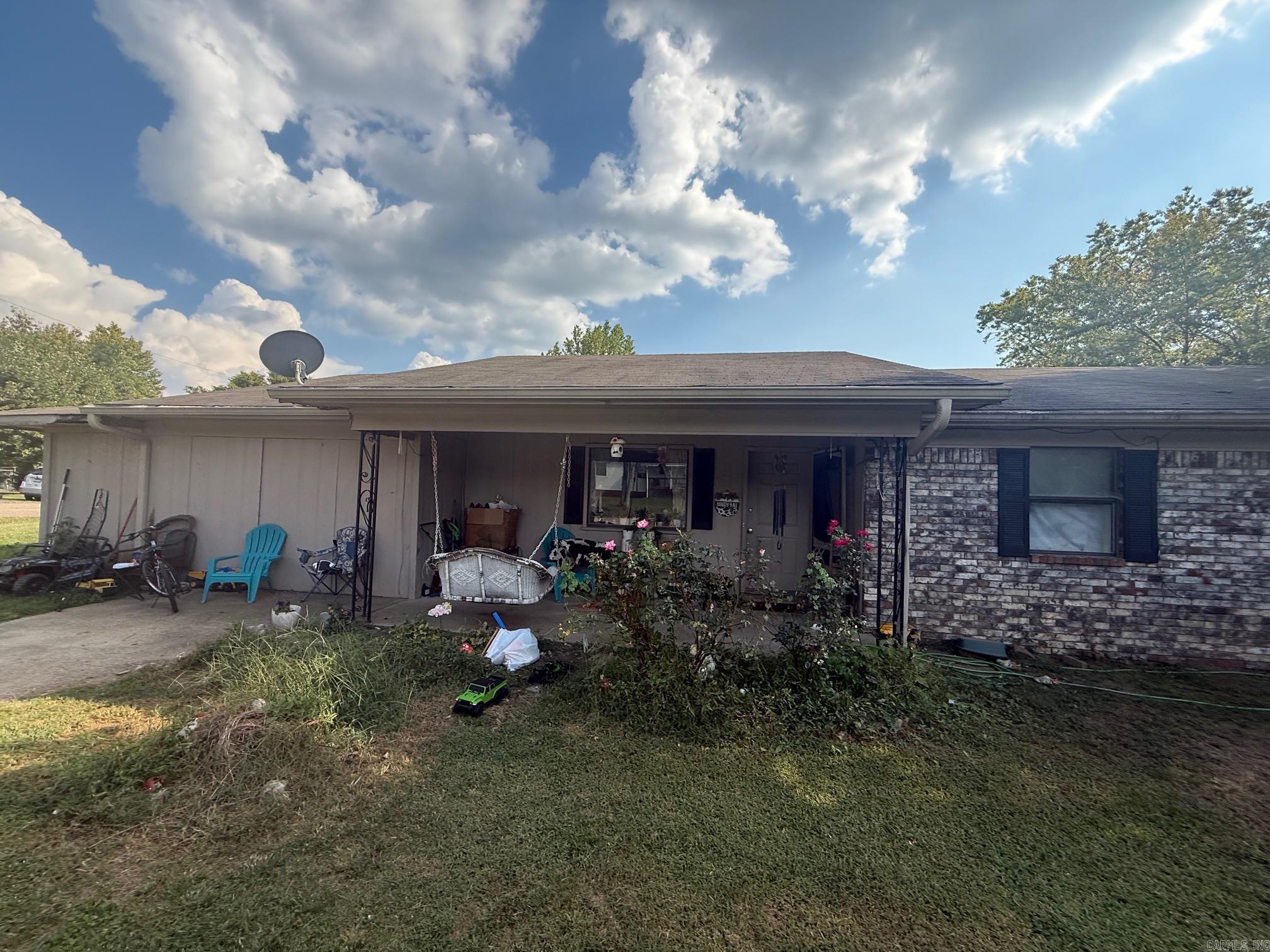 Nice cozy brick Home on a really nice Lot in the Mena city limits. The Home has 3 bedrooms and 2 &1/2 Baths. This Home sits on approximately 1/2 acre! Lots of room for your yard with this property!