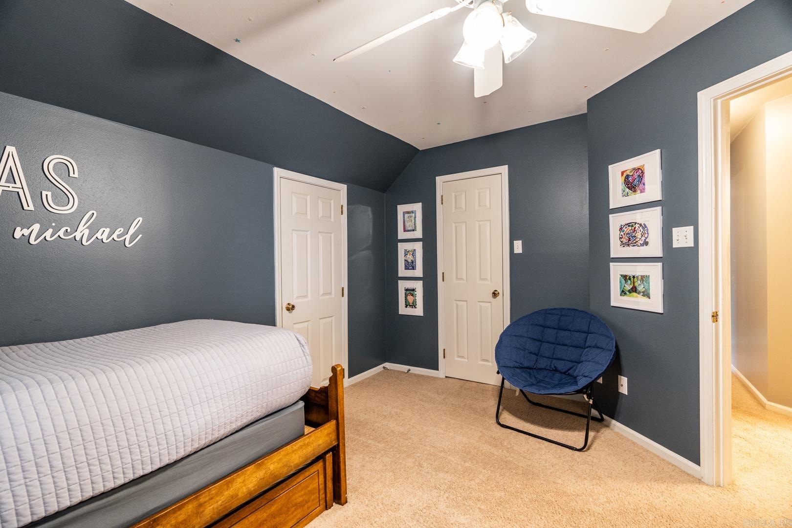 ST CHARLES ADDN - Residential