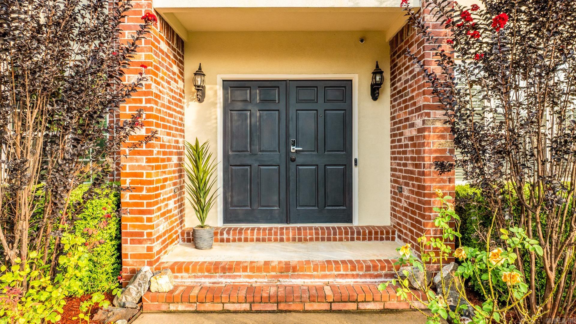 THE VILLAGES OF WELLINGTON - Residential