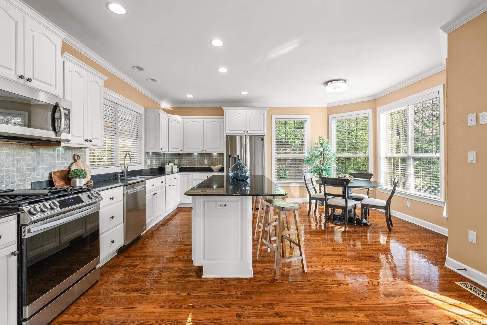 THE VILLAGES OF WELLINGTON - Residential