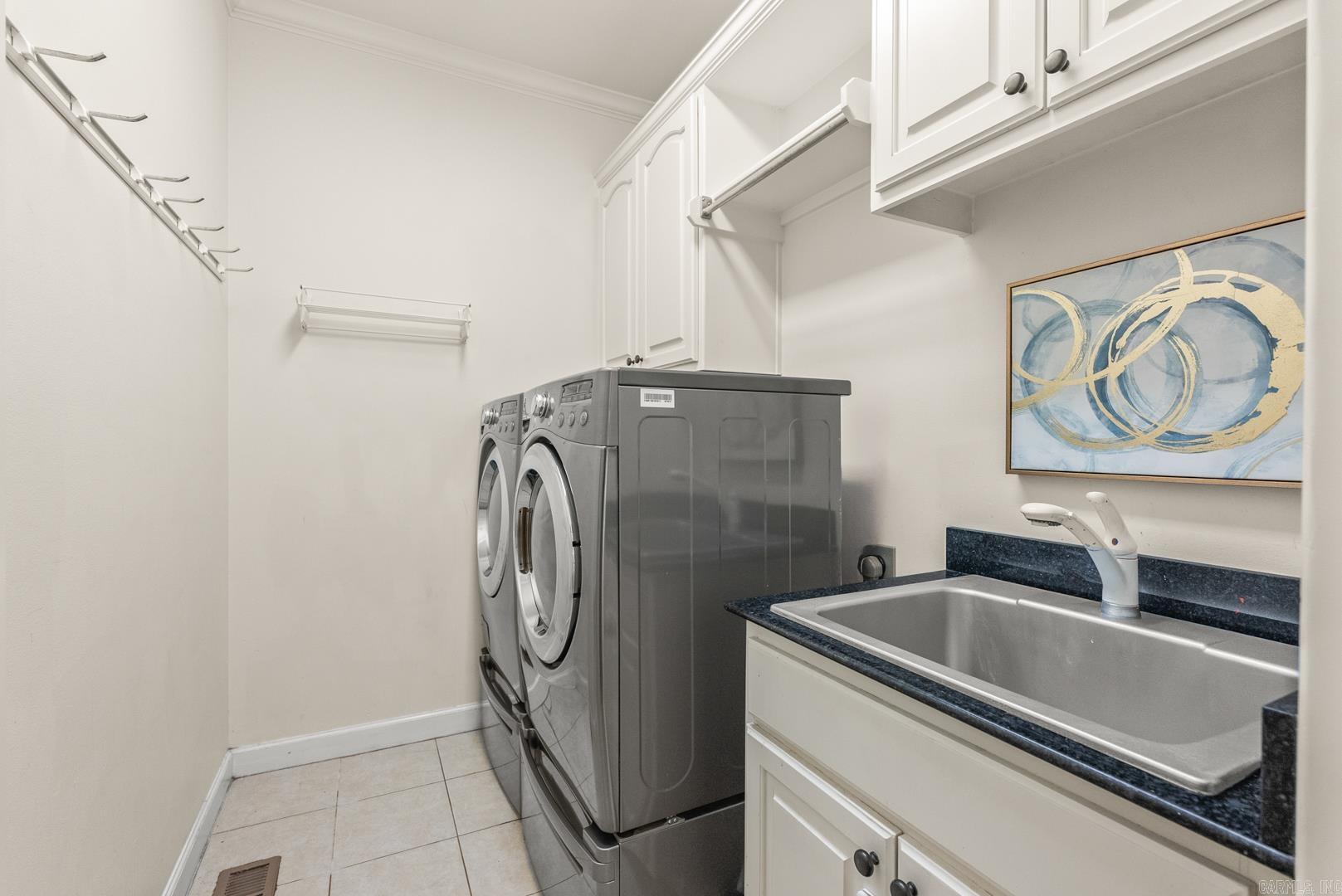 THE VILLAGES OF WELLINGTON - Residential