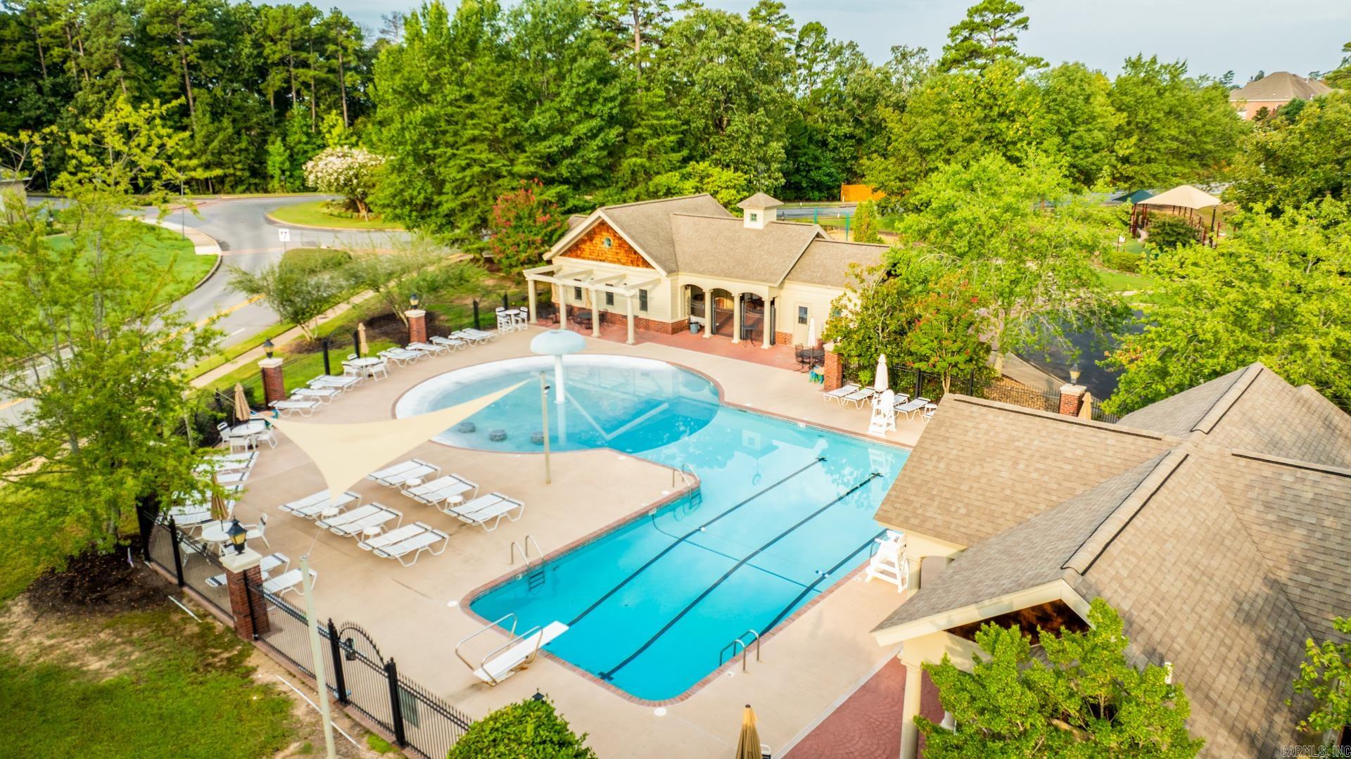 THE VILLAGES OF WELLINGTON - Residential