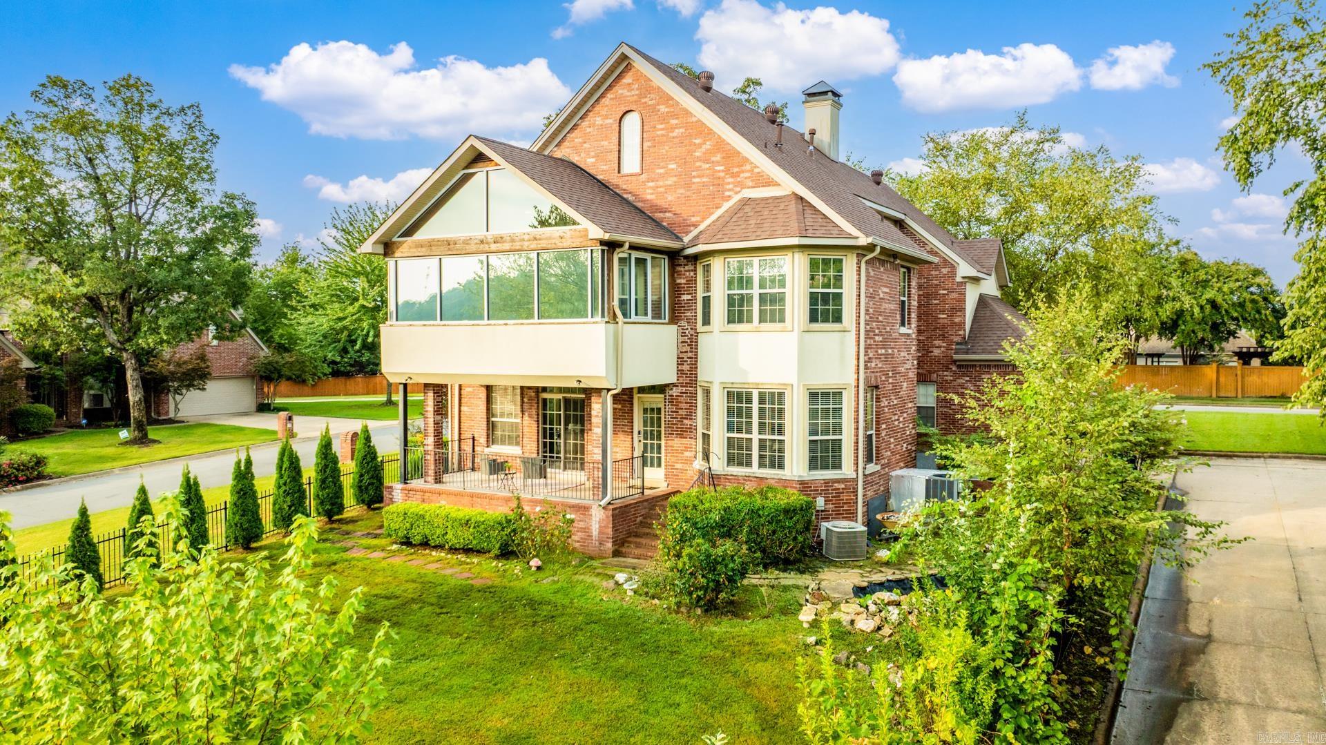 THE VILLAGES OF WELLINGTON - Residential