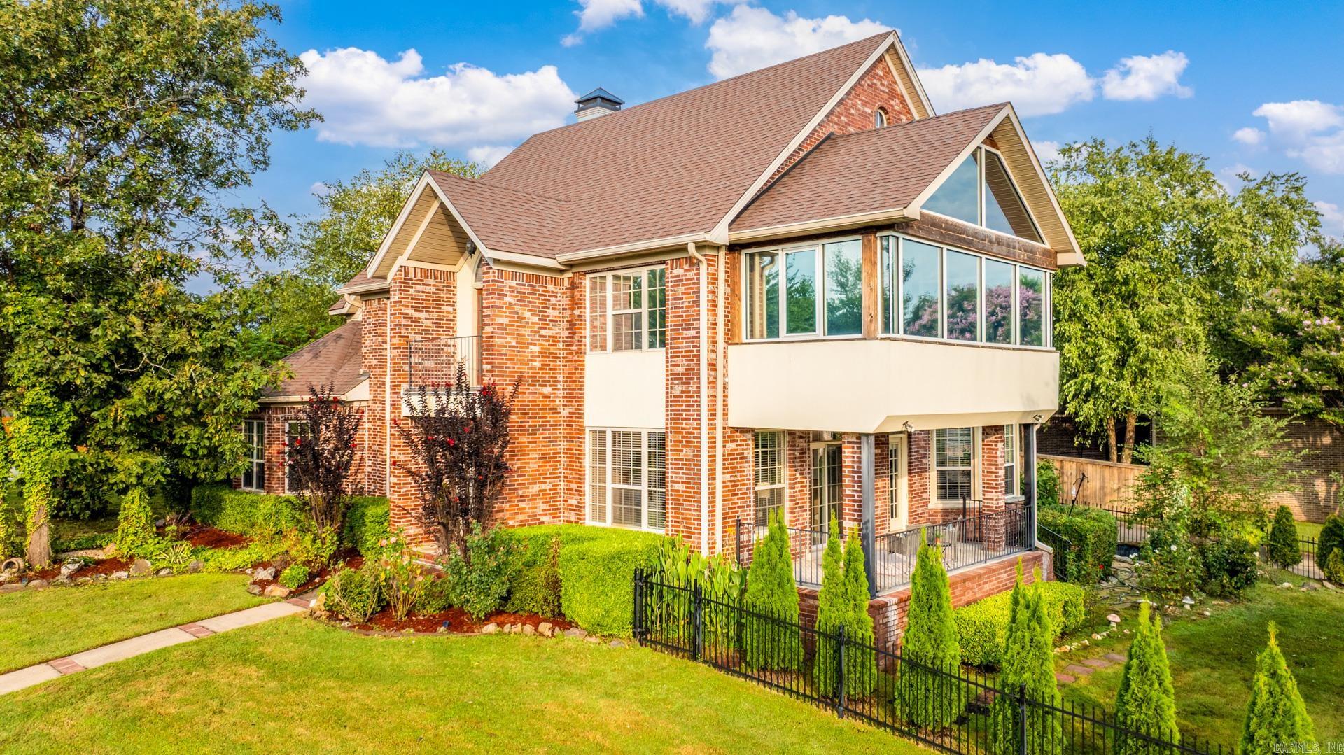 THE VILLAGES OF WELLINGTON - Residential