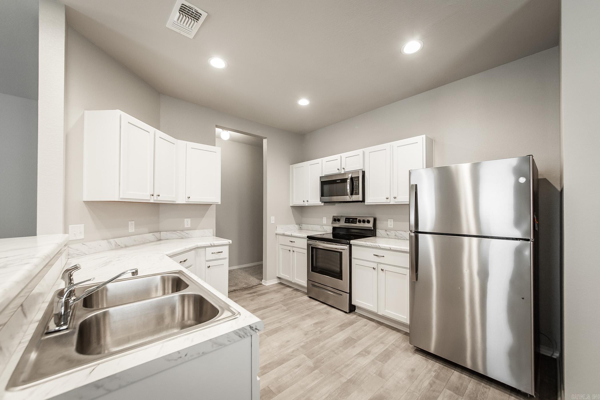 STAGECOACH CROSSING (OTTERCREEK) - Residential