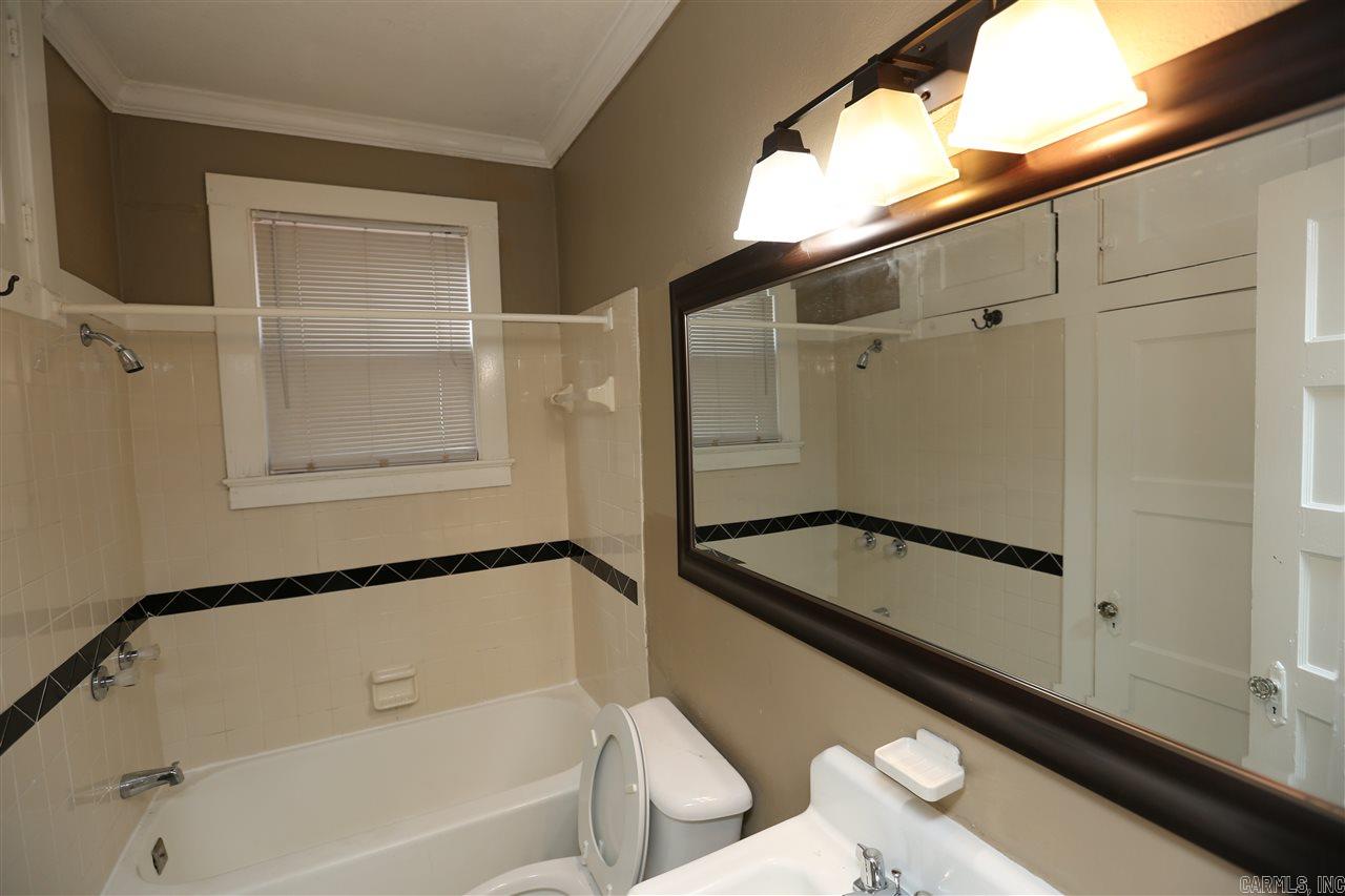 Hillcrest #1 - Residential Lease