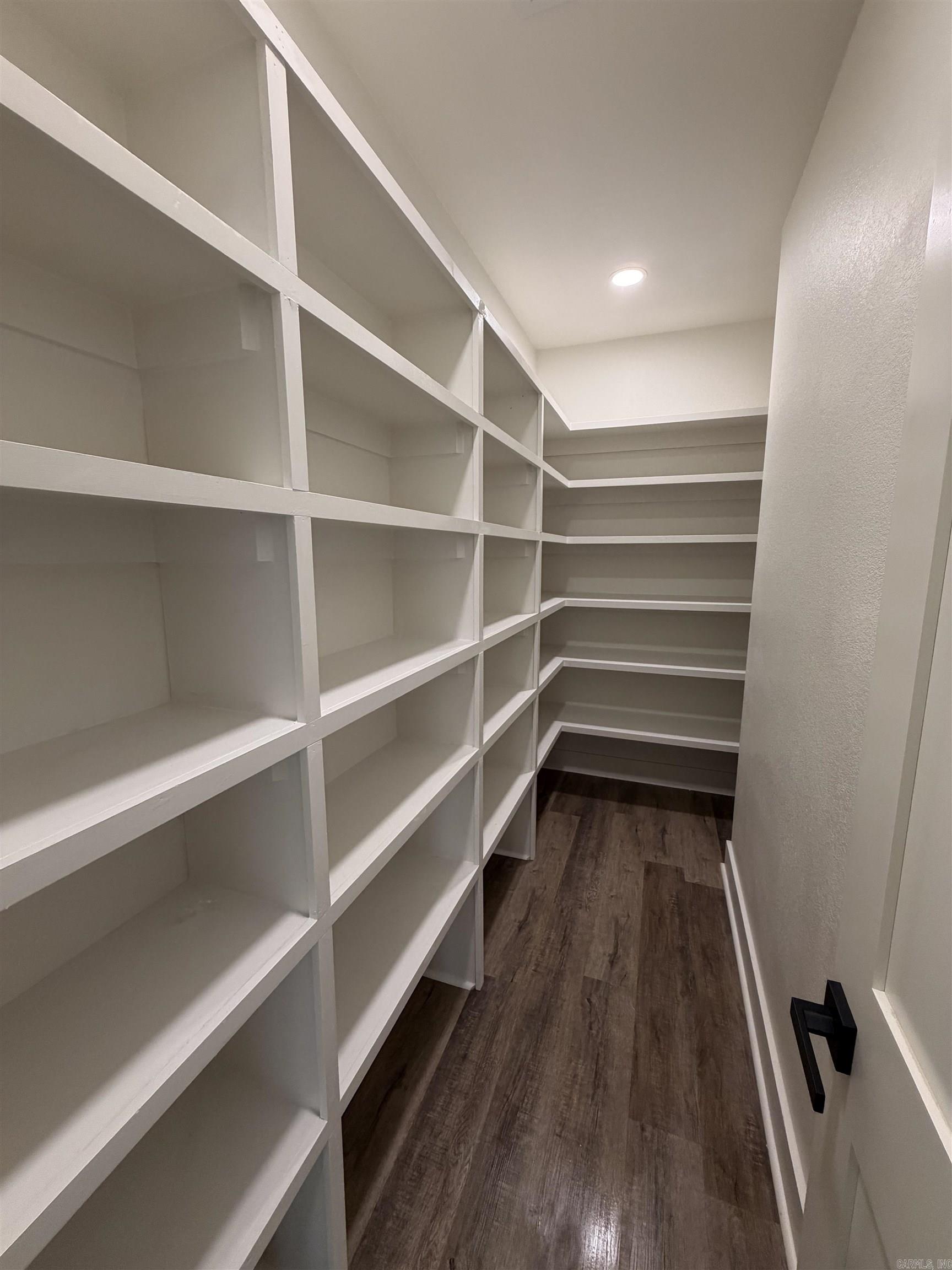 ROSE CREEK - Residential