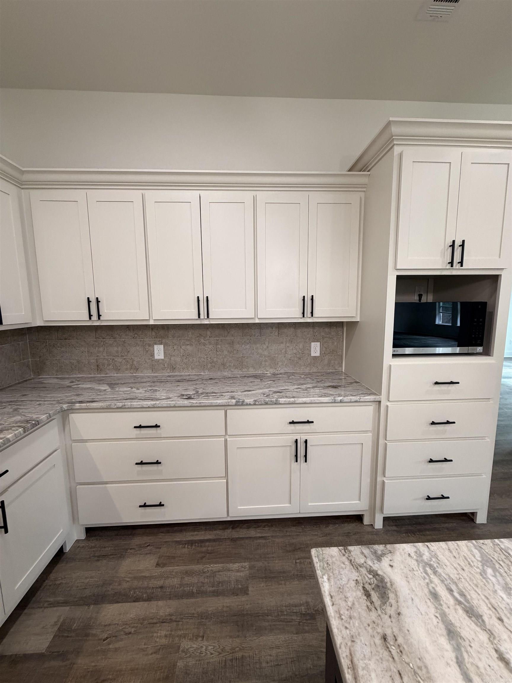 ROSE CREEK - Residential