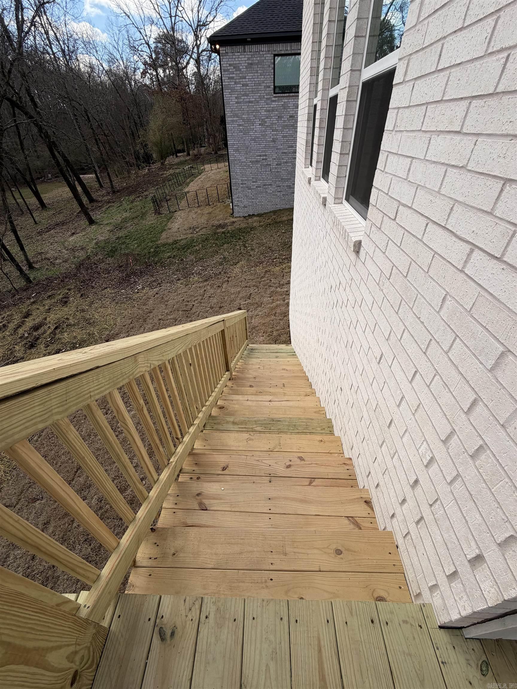 ROSE CREEK - Residential