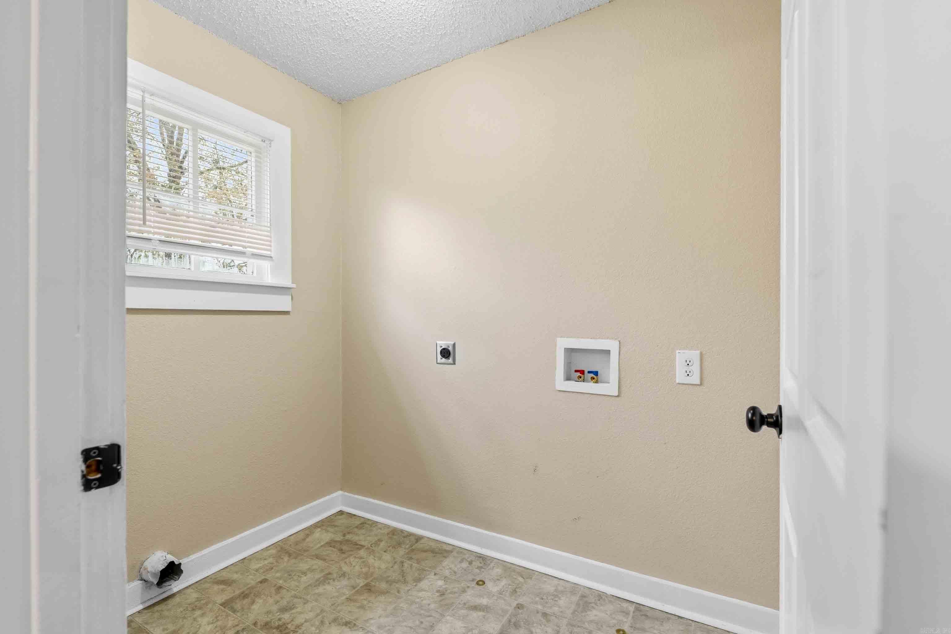 ATKINS JOHN L SCHOOL - Residential