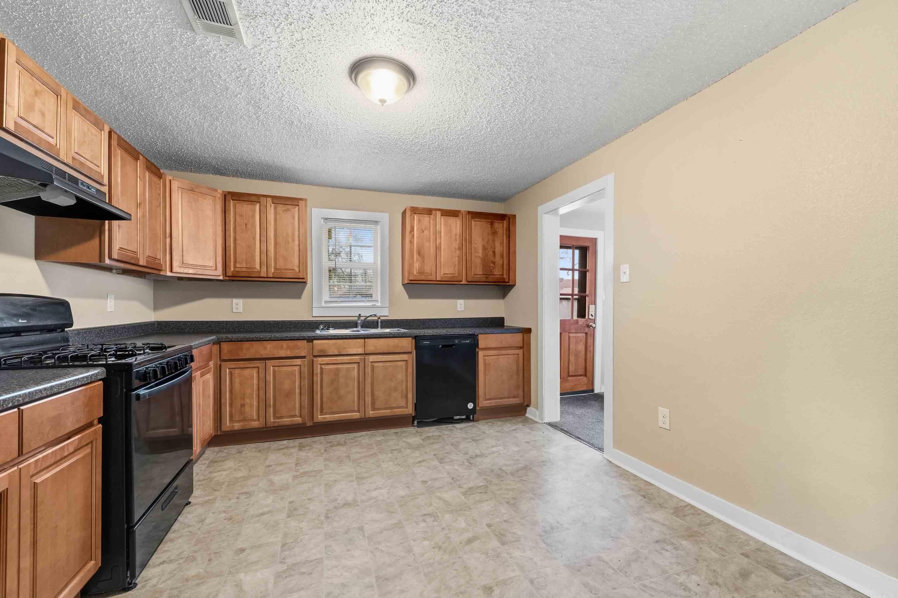 ATKINS JOHN L SCHOOL - Residential