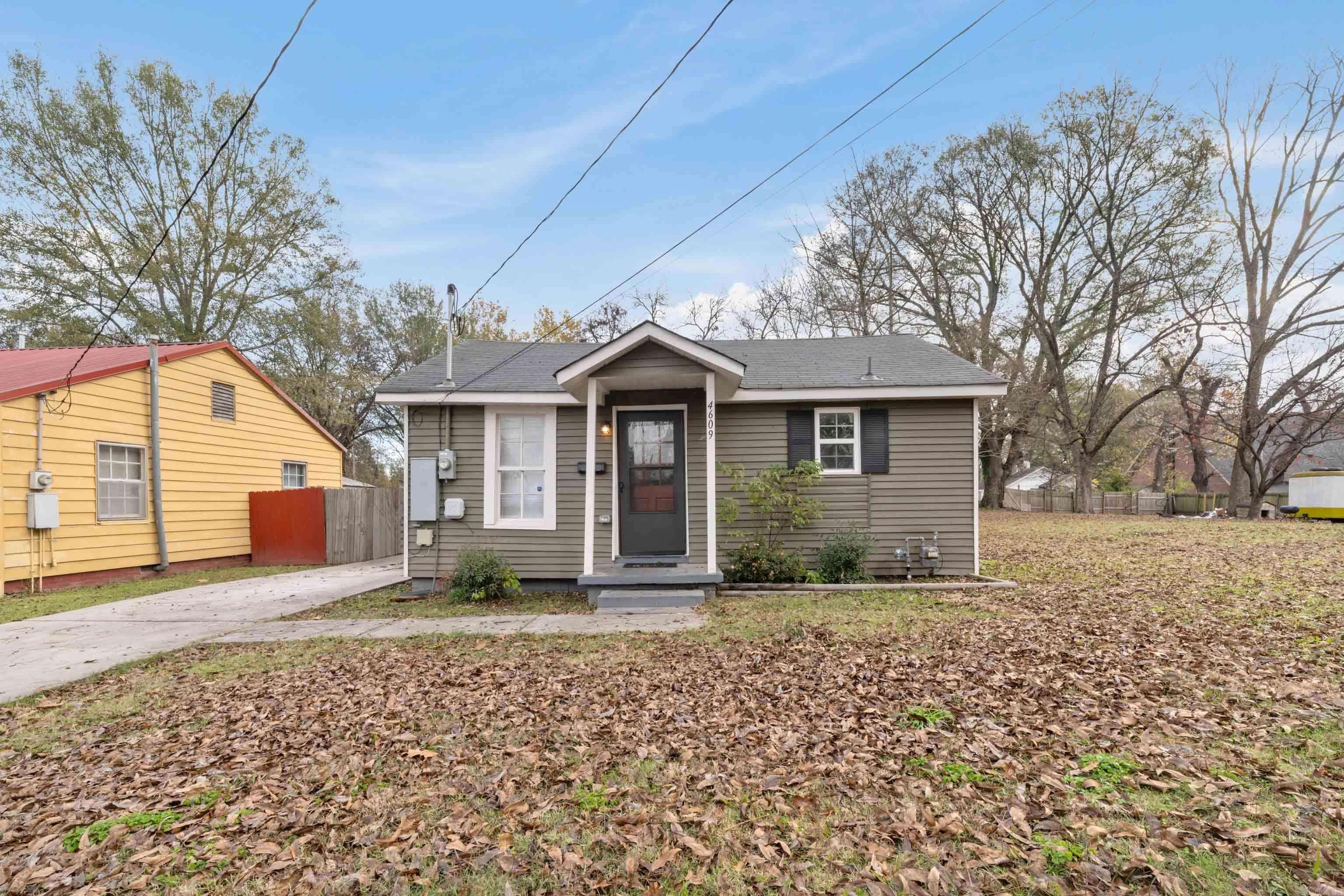 ATKINS JOHN L SCHOOL - Residential