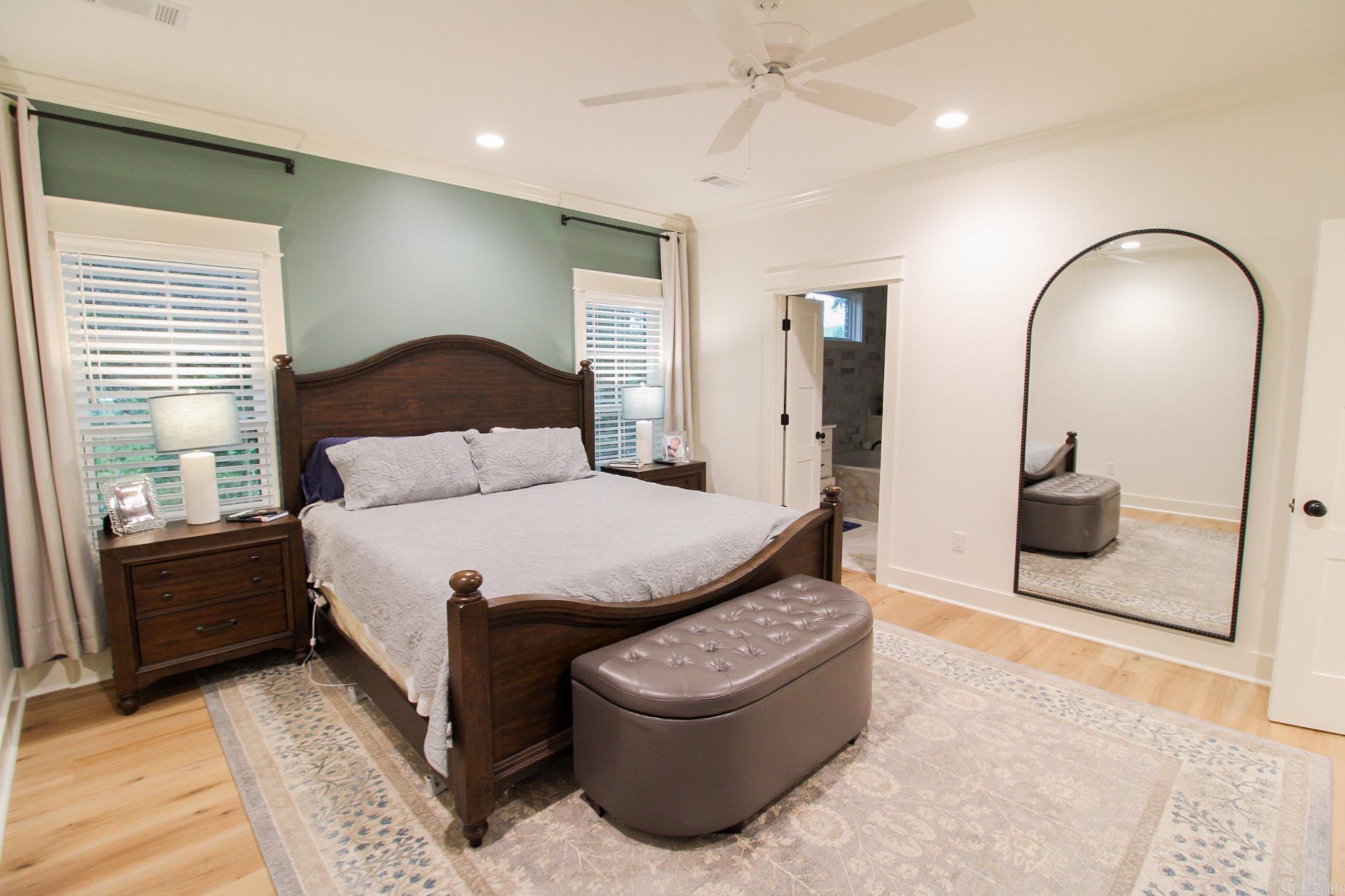 EDGEWOOD PARK - Residential