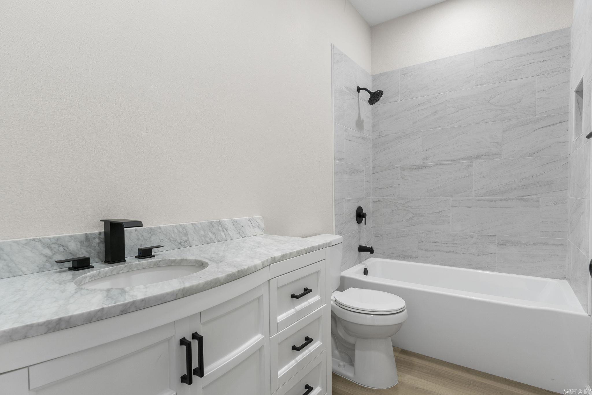 South Highland - Residential Lease