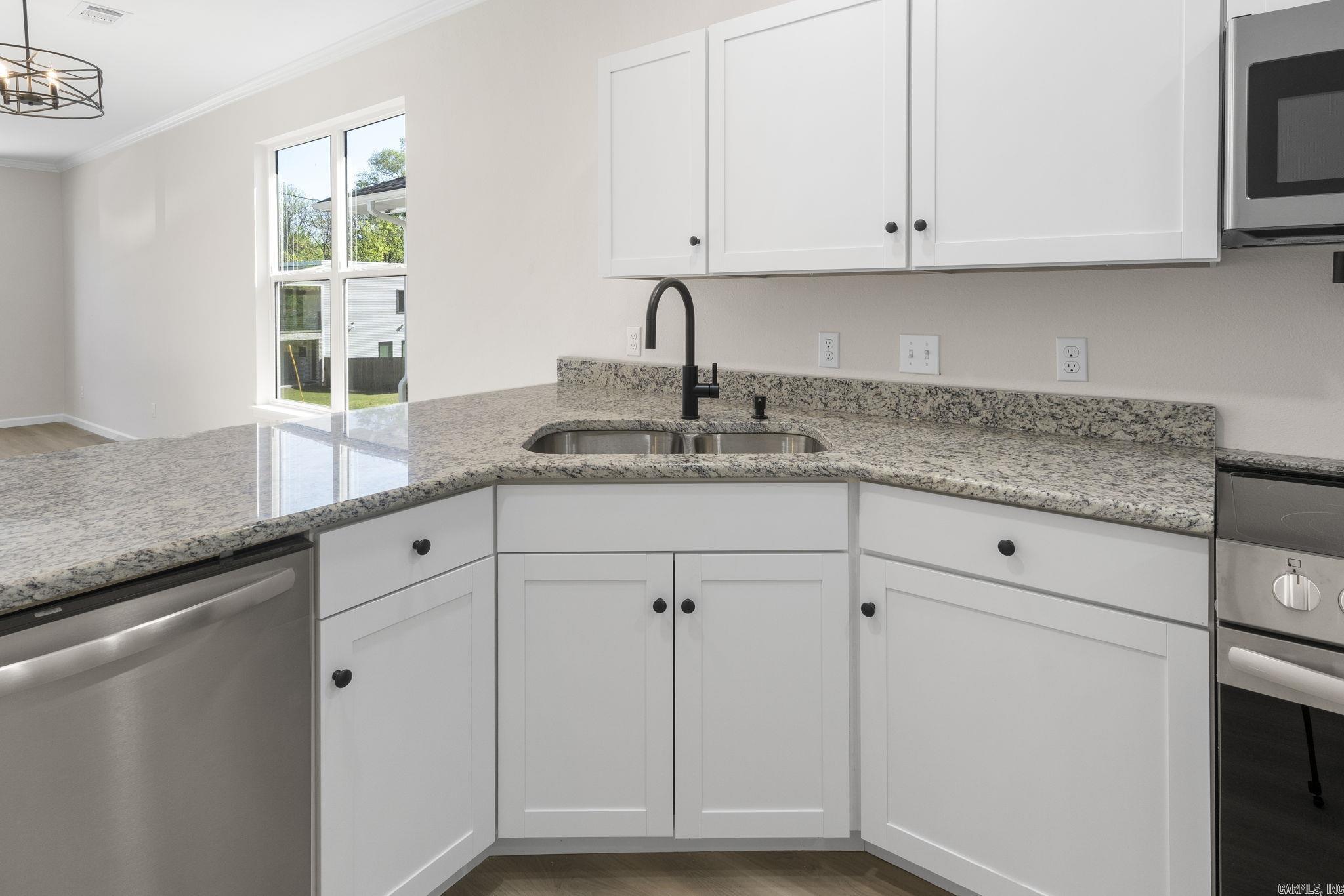 South Highland - Residential Lease