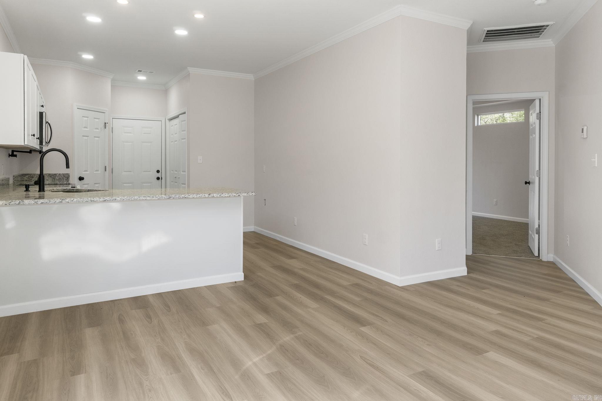 South Highland - Residential Lease