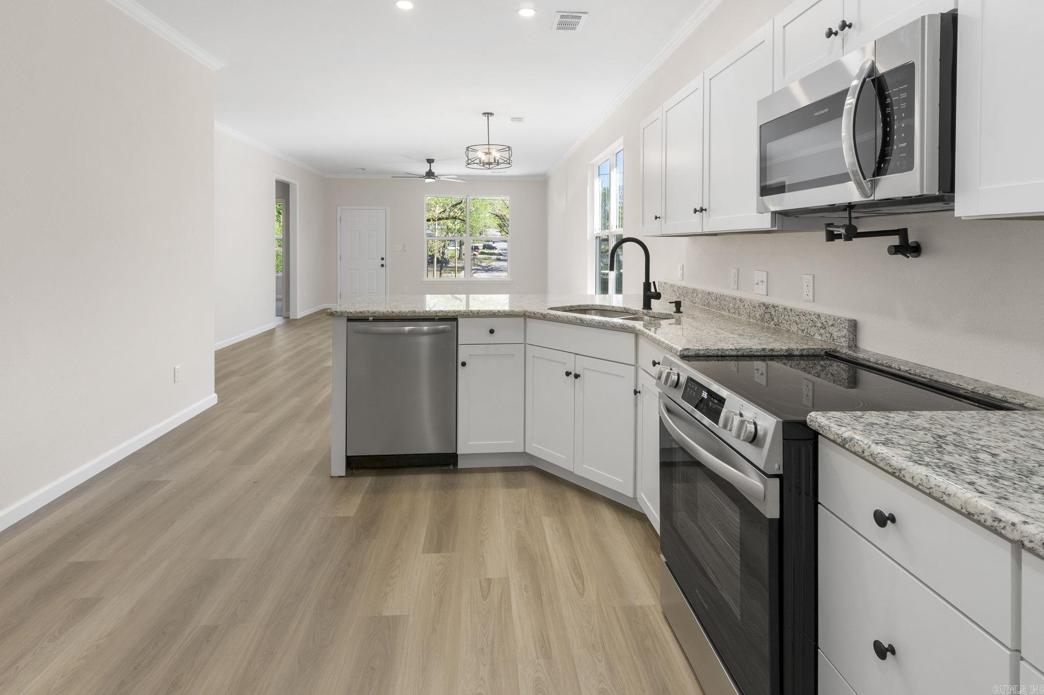 South Highland - Residential Lease