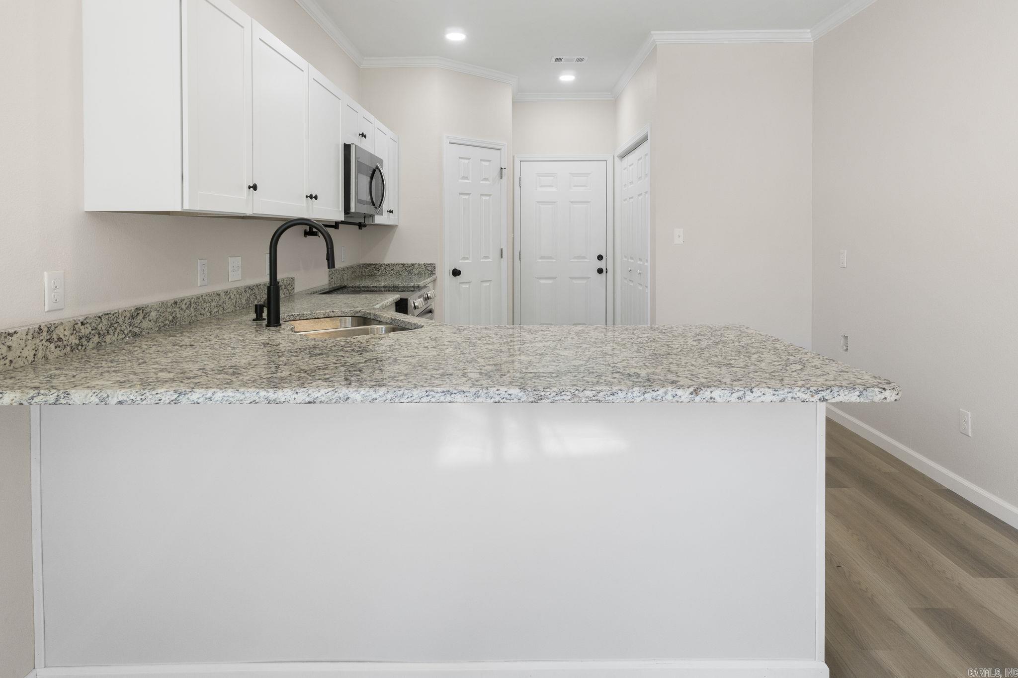 South Highland - Residential Lease