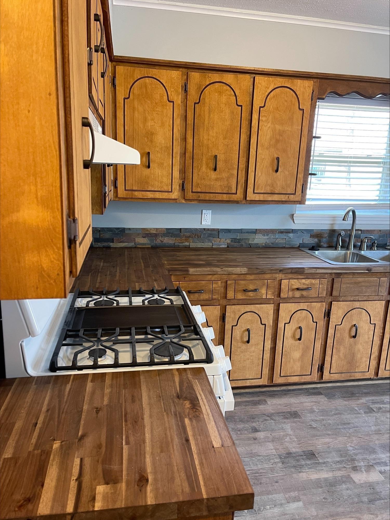 DEEREWOOD - Residential