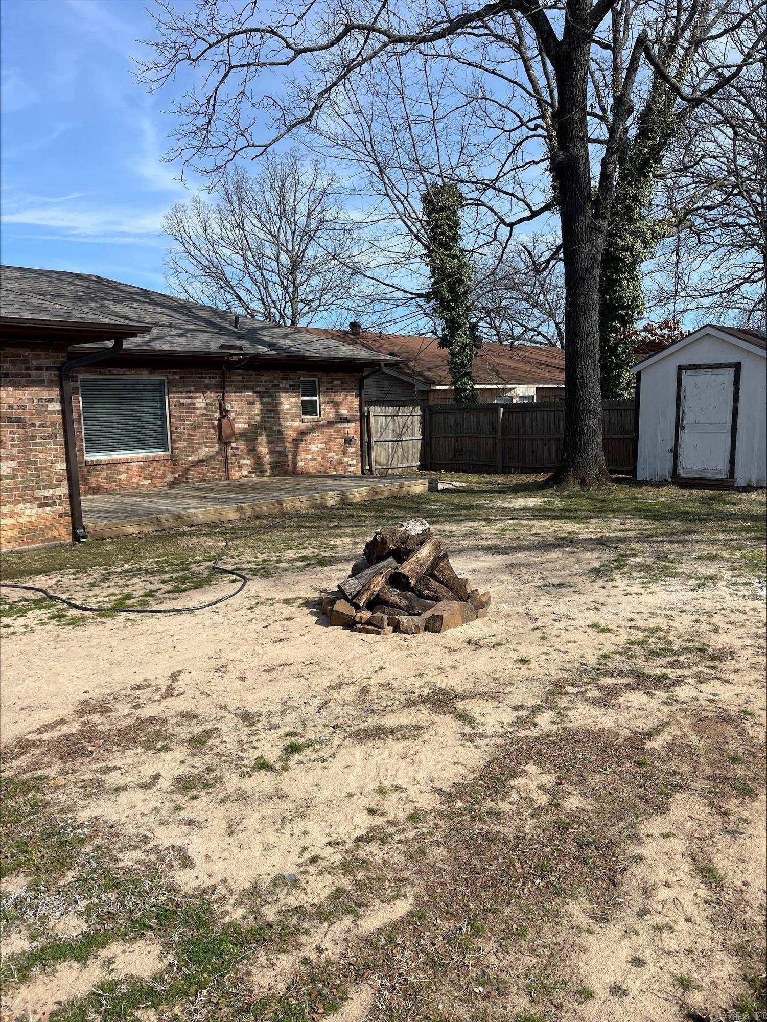 DEEREWOOD - Residential