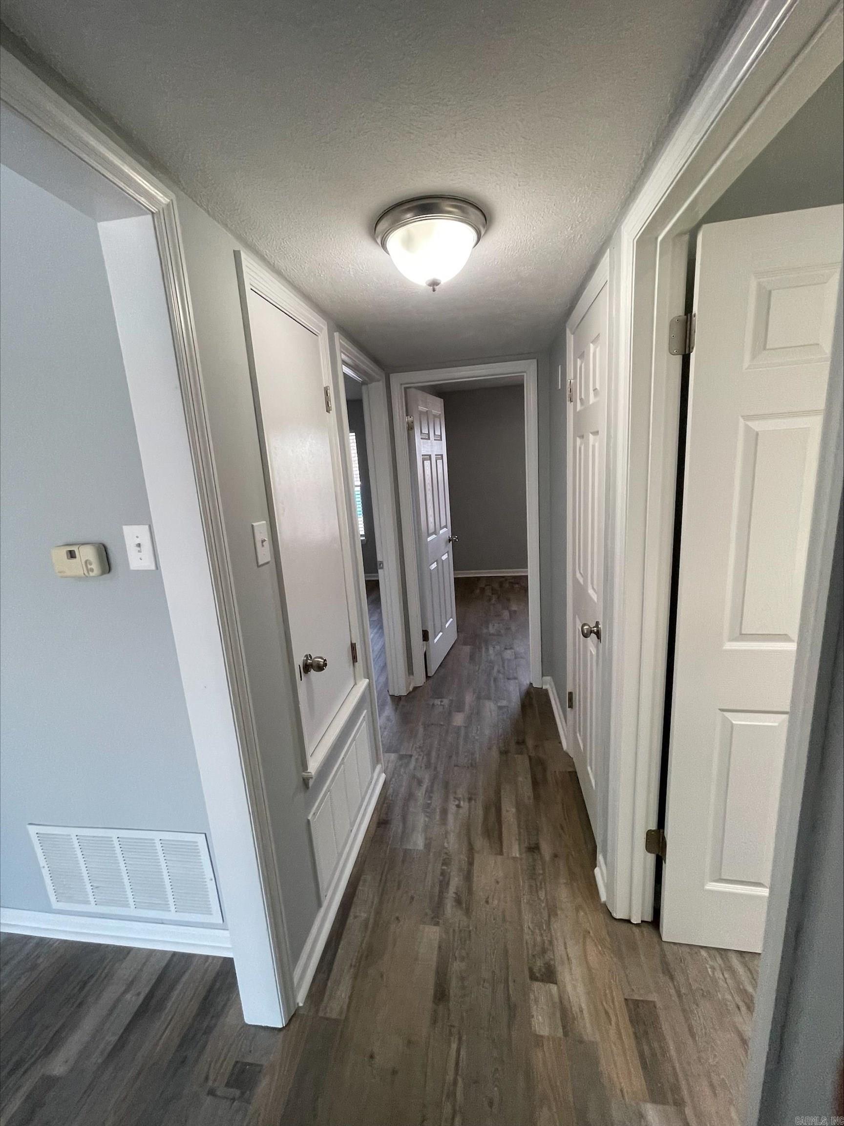 DEEREWOOD - Residential