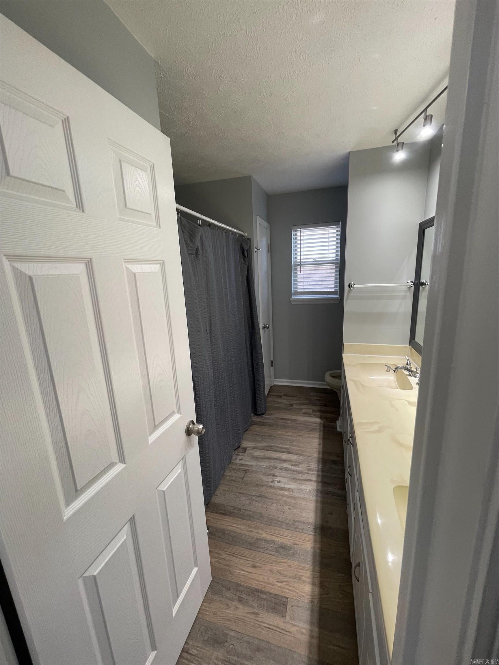 DEEREWOOD - Residential