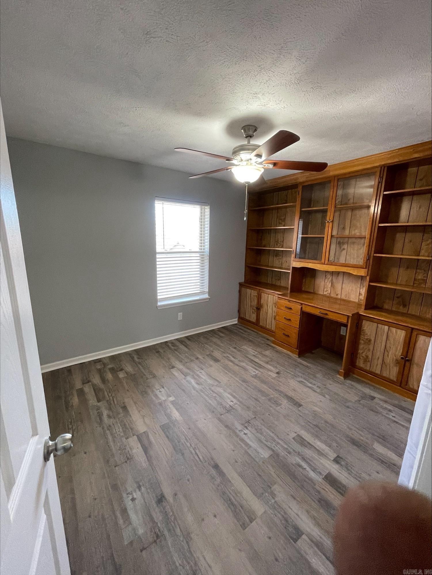 DEEREWOOD - Residential