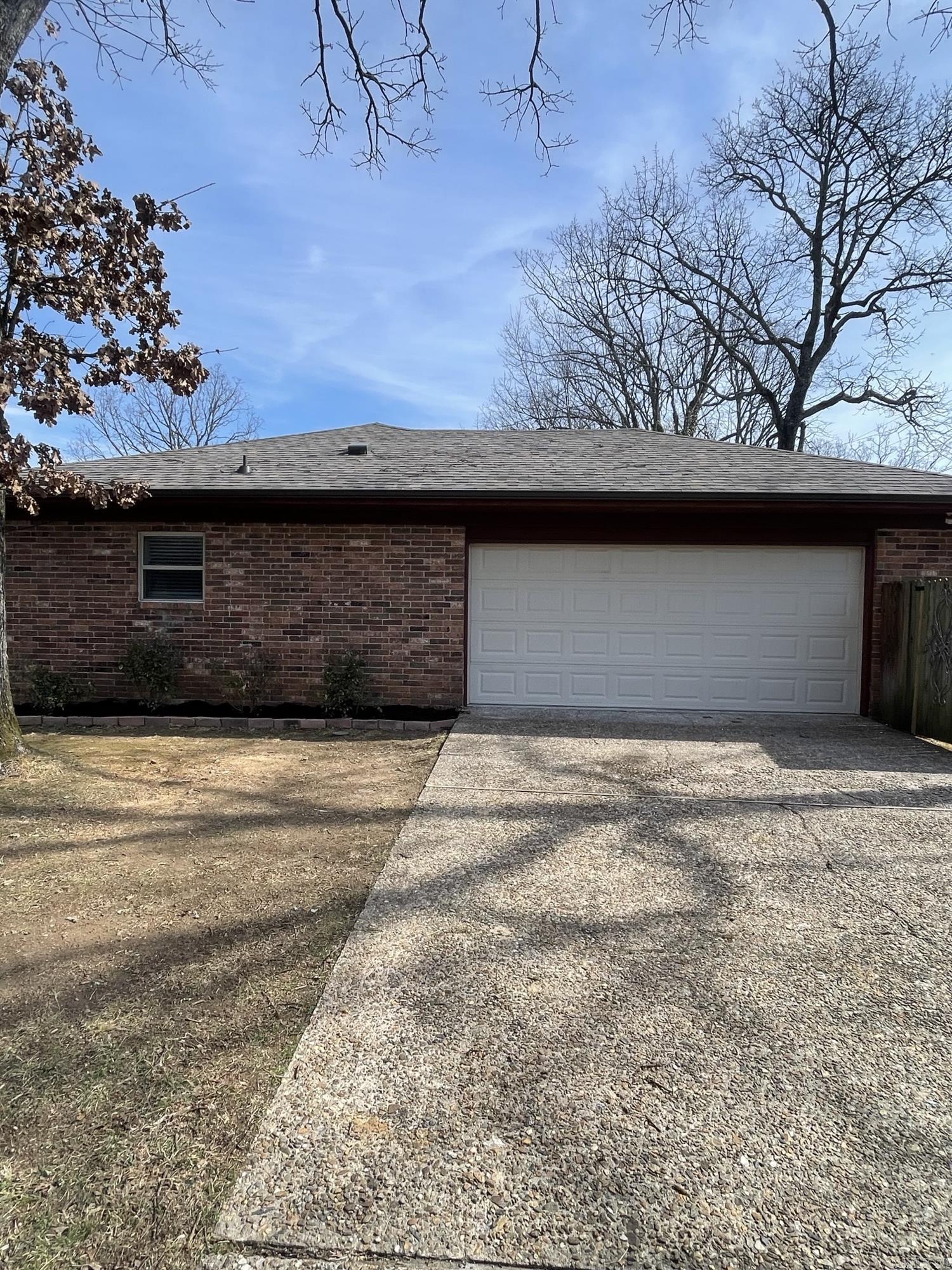 DEEREWOOD - Residential