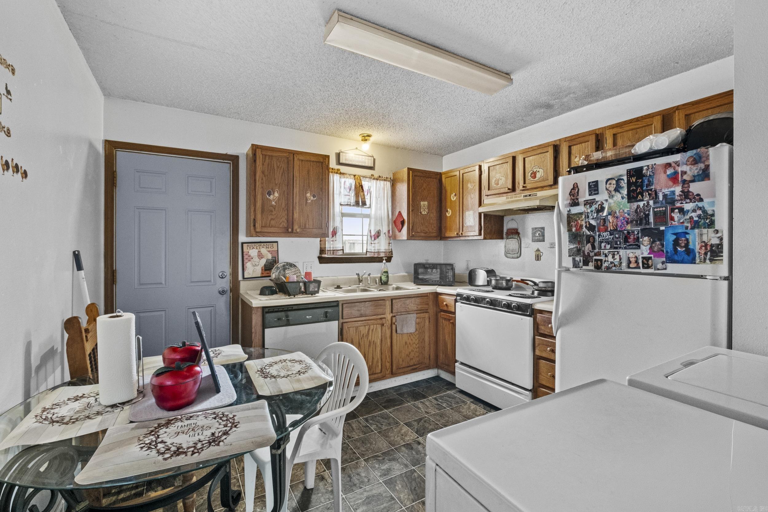 HAYS ADDITION - Residential Income