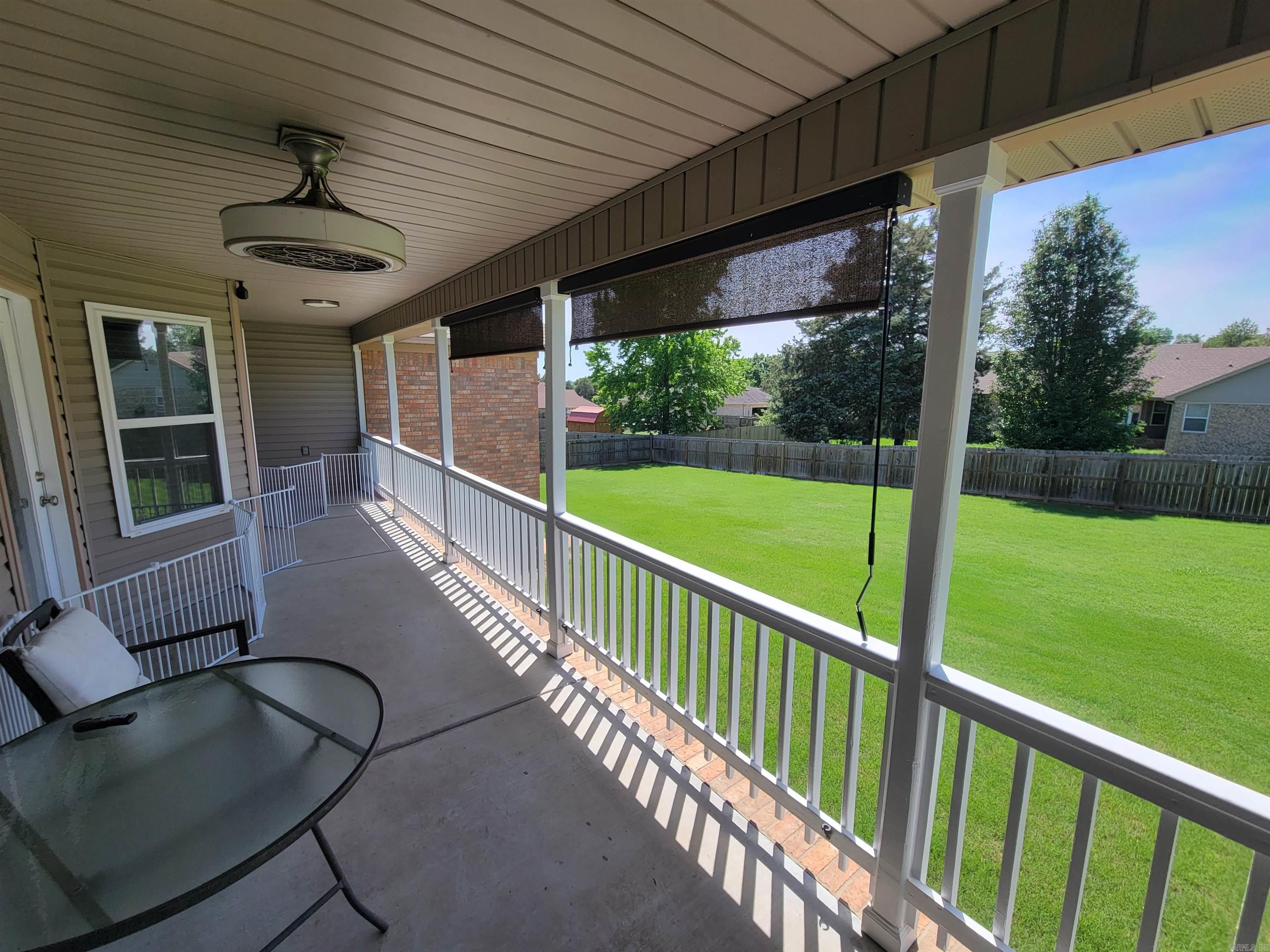 CEDAR KNOLLS & CEDAR VIEW - Residential