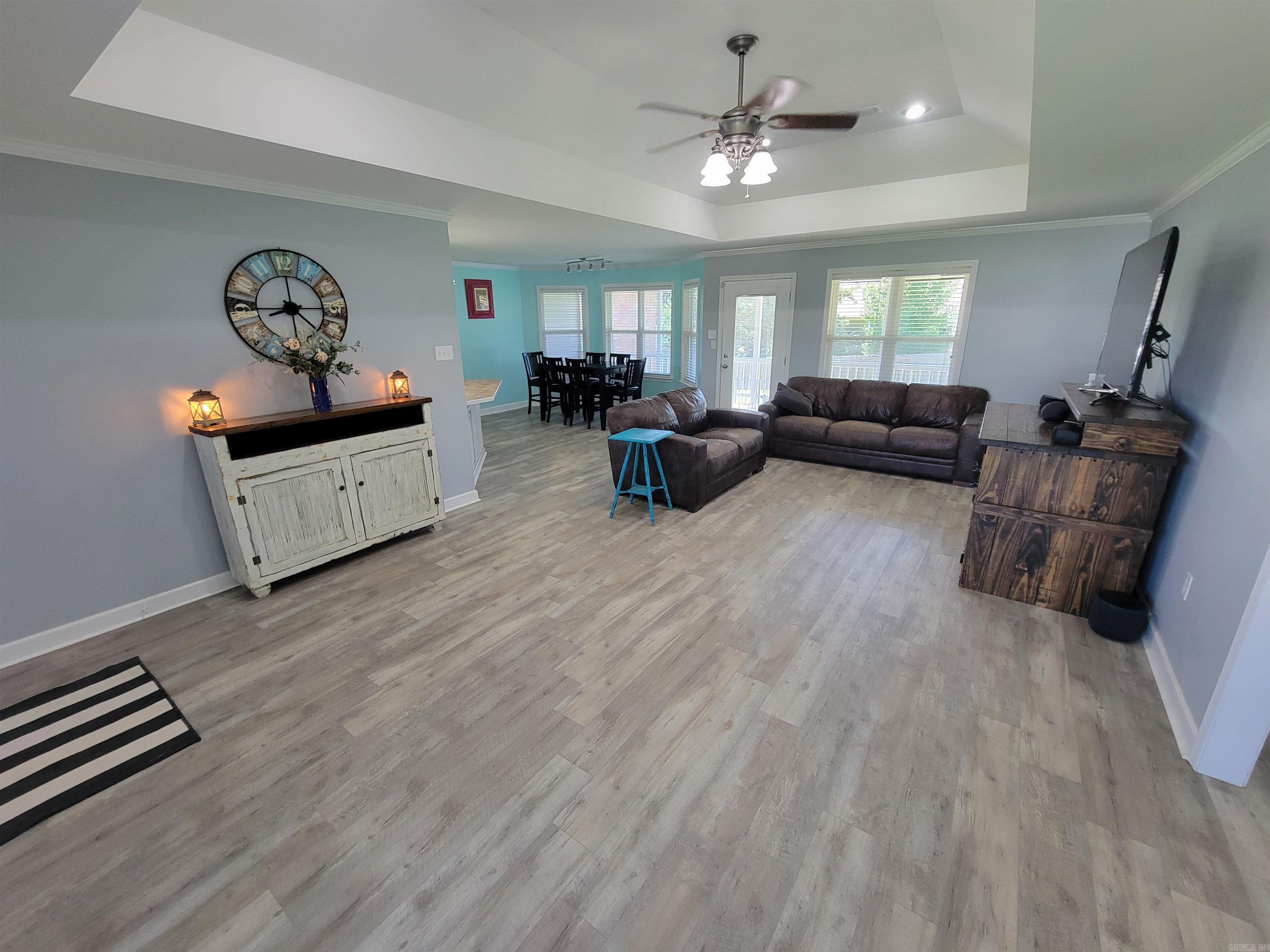 CEDAR KNOLLS & CEDAR VIEW - Residential