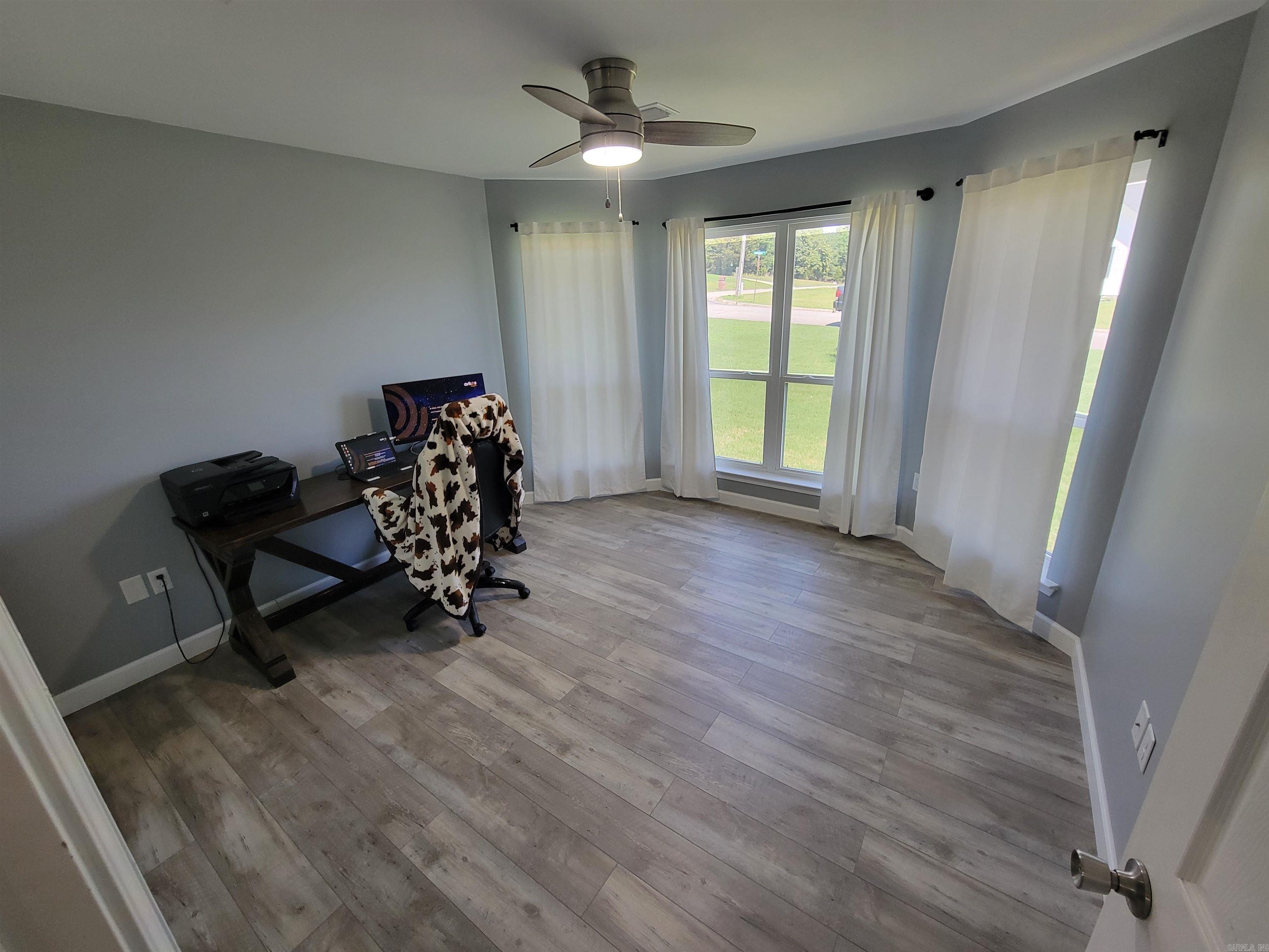 CEDAR KNOLLS & CEDAR VIEW - Residential