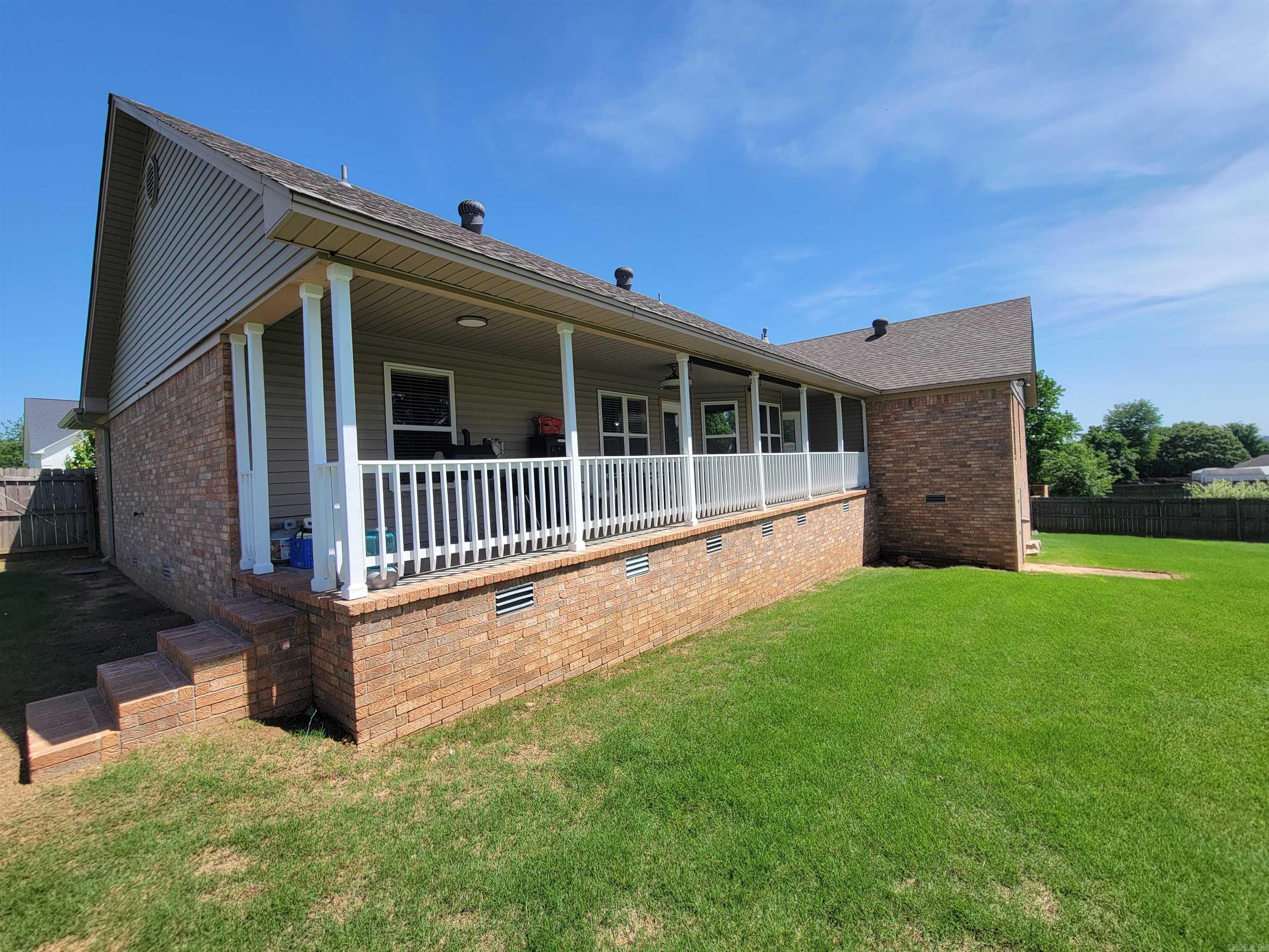 CEDAR KNOLLS & CEDAR VIEW - Residential