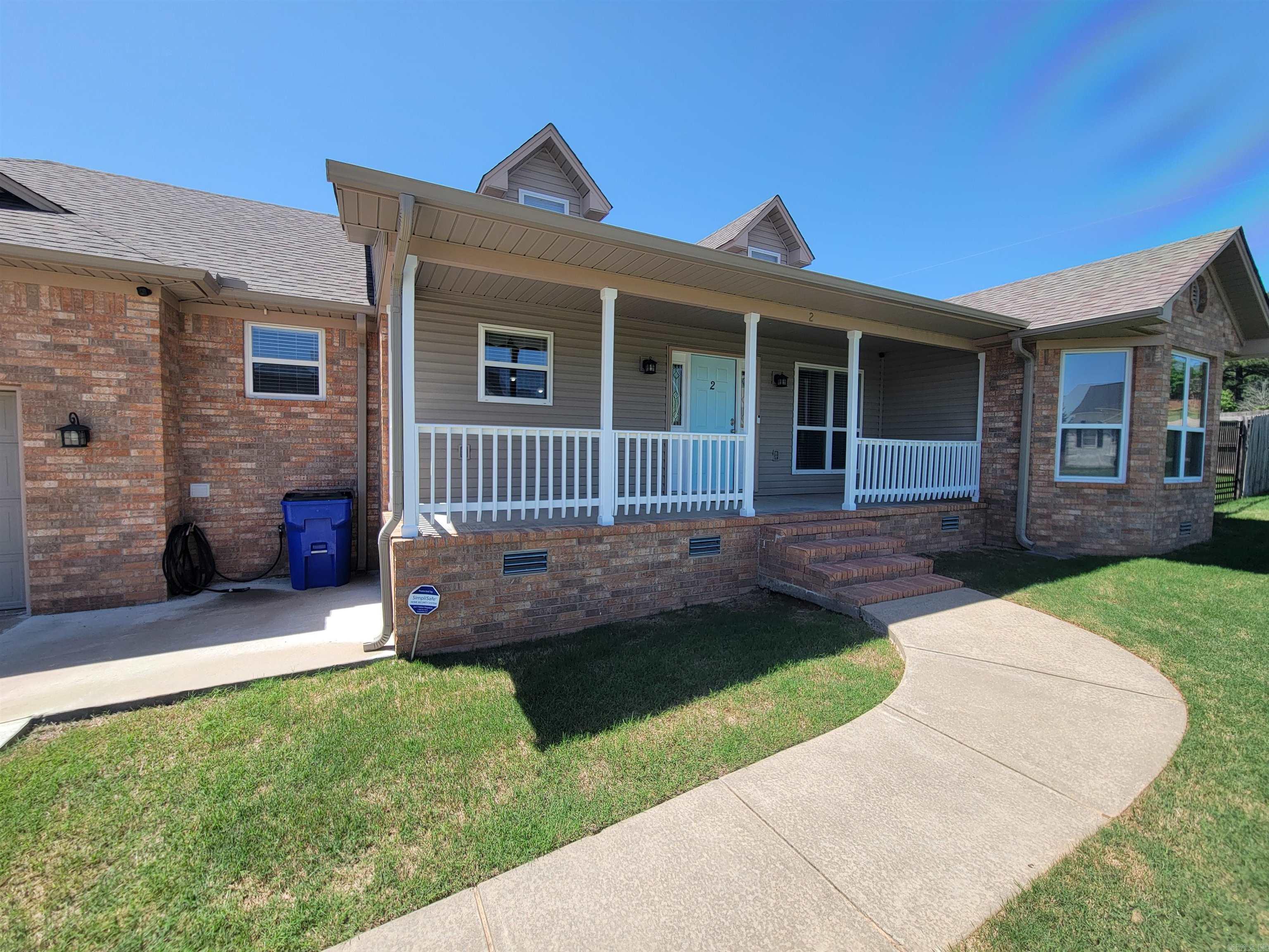 CEDAR KNOLLS & CEDAR VIEW - Residential