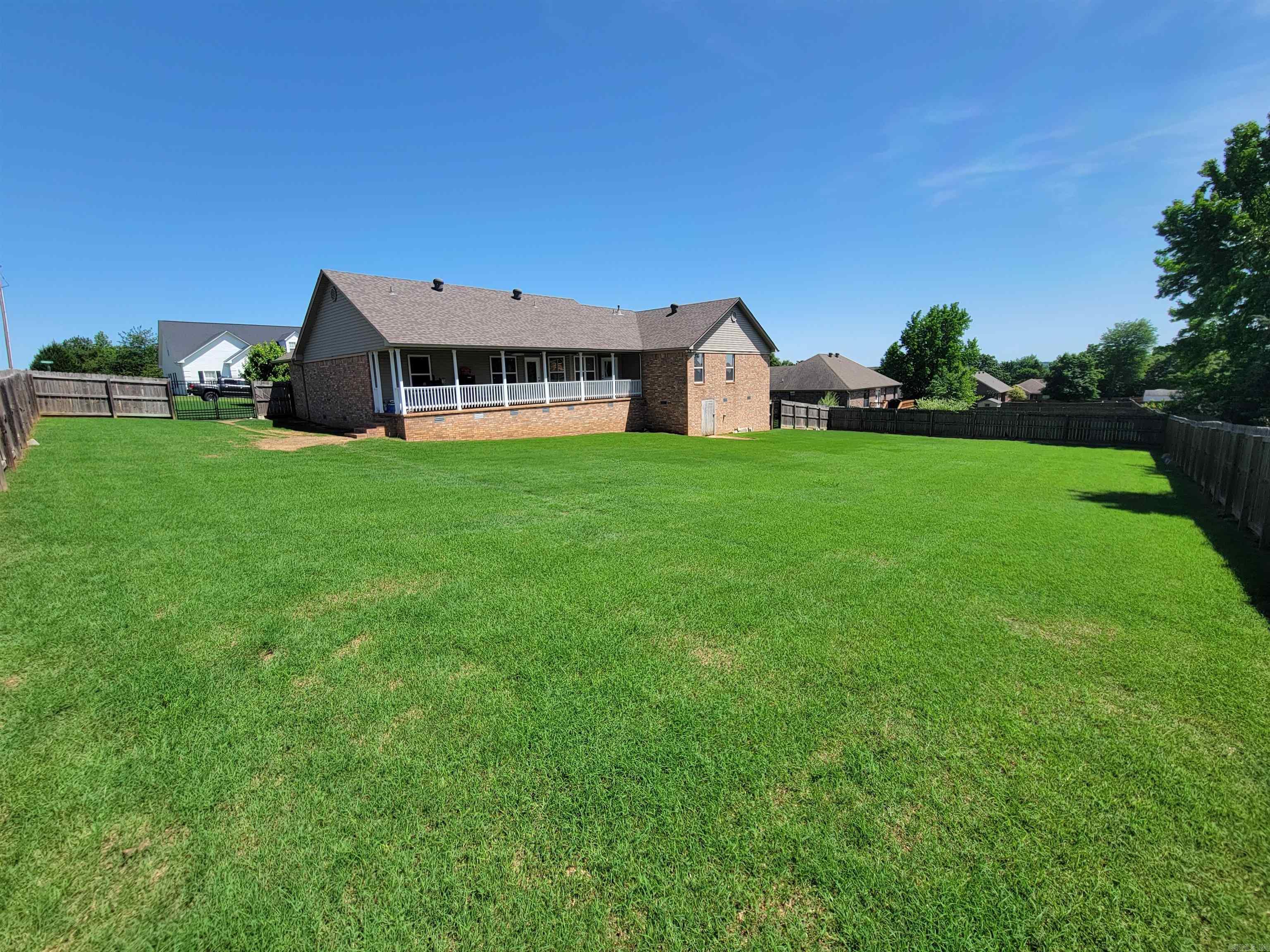 CEDAR KNOLLS & CEDAR VIEW - Residential