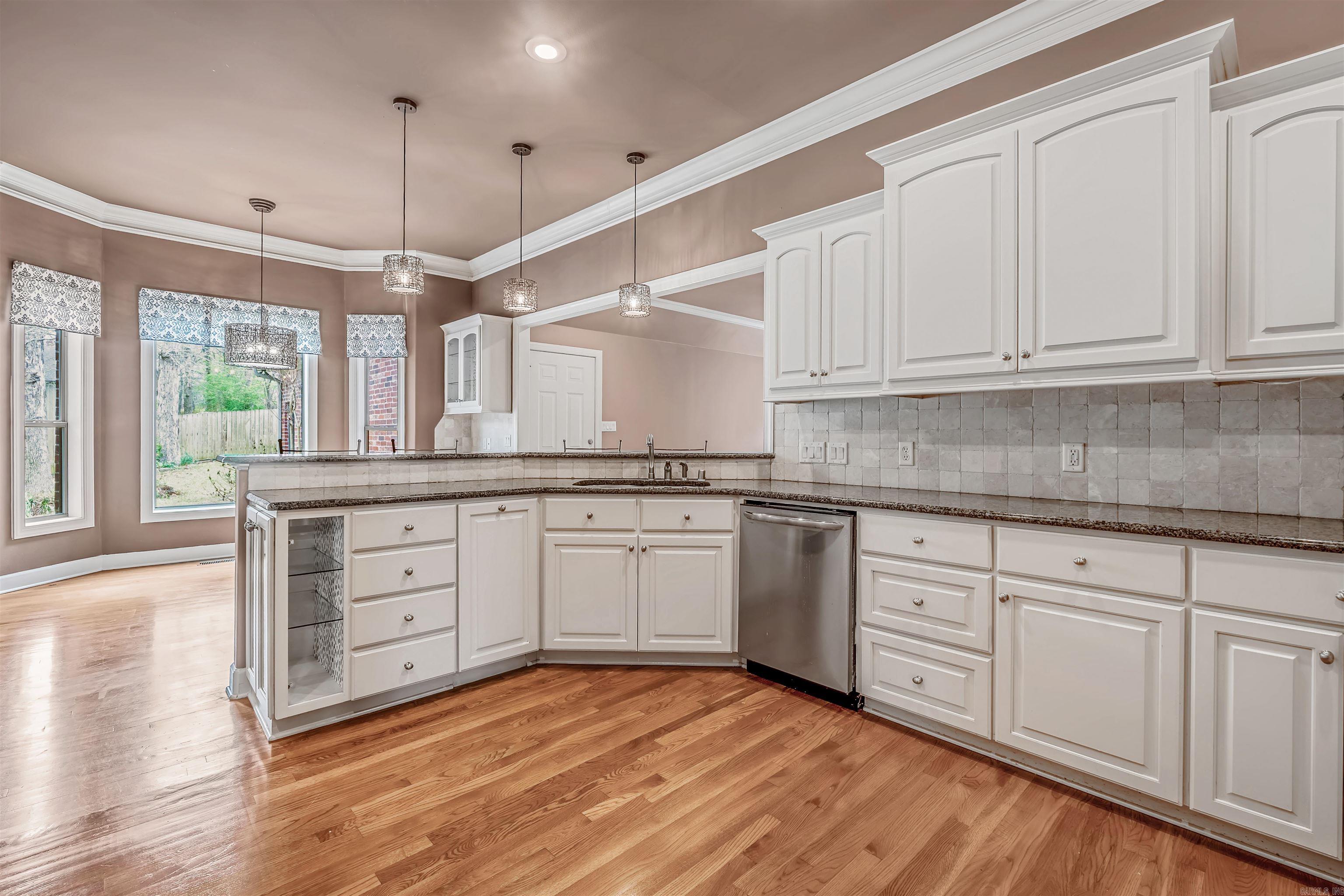 SHADY VALLEY - Residential