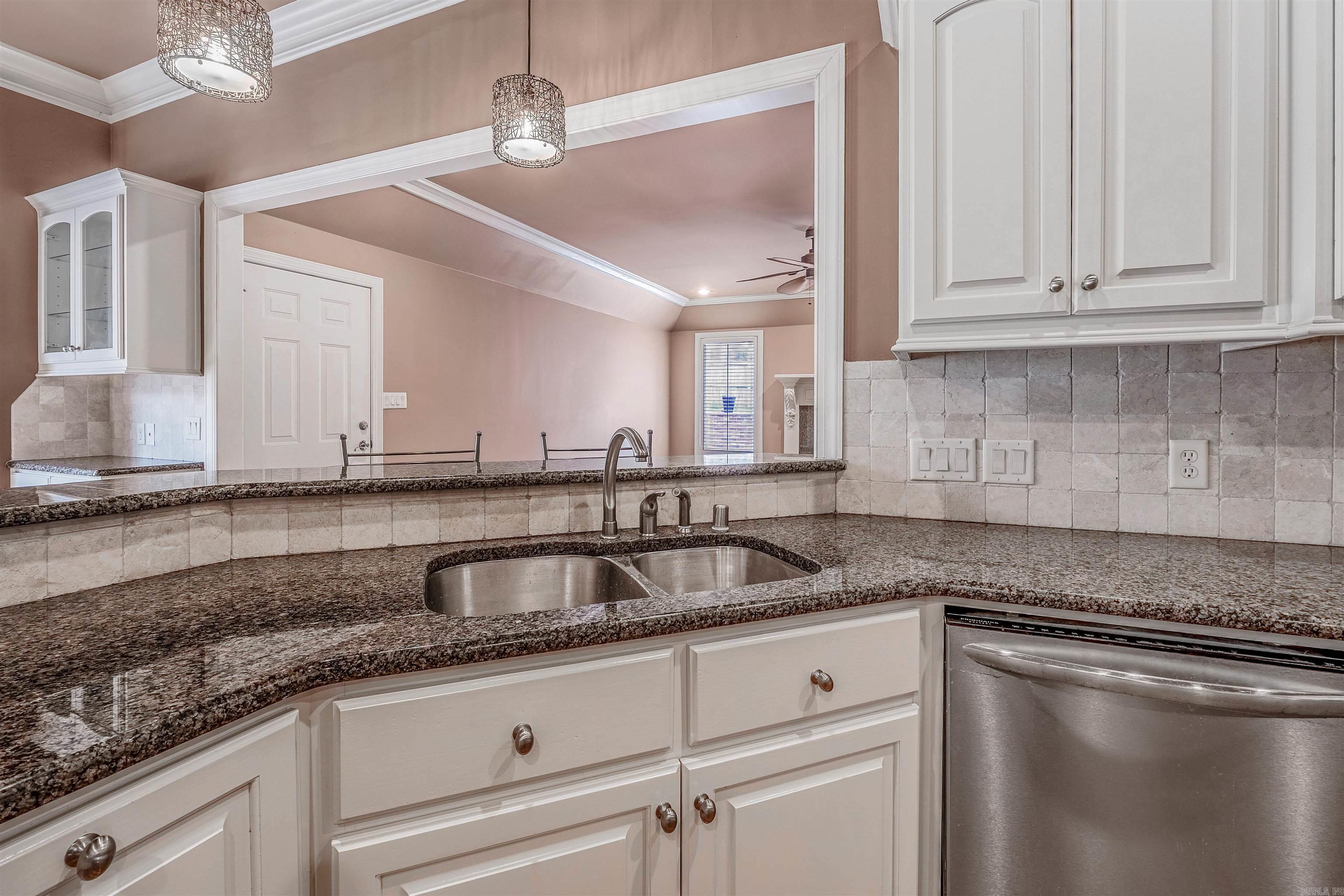 SHADY VALLEY - Residential