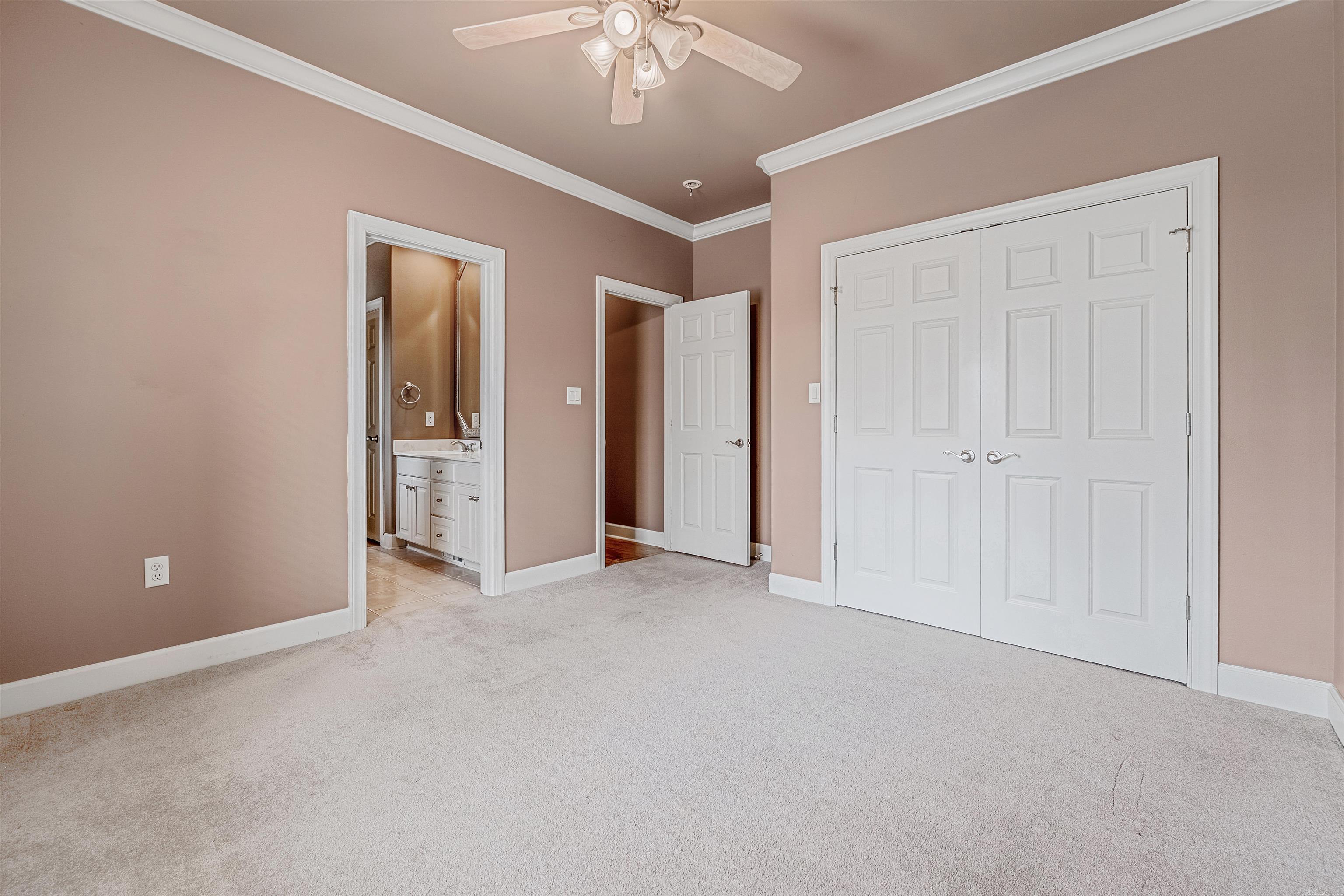 SHADY VALLEY - Residential