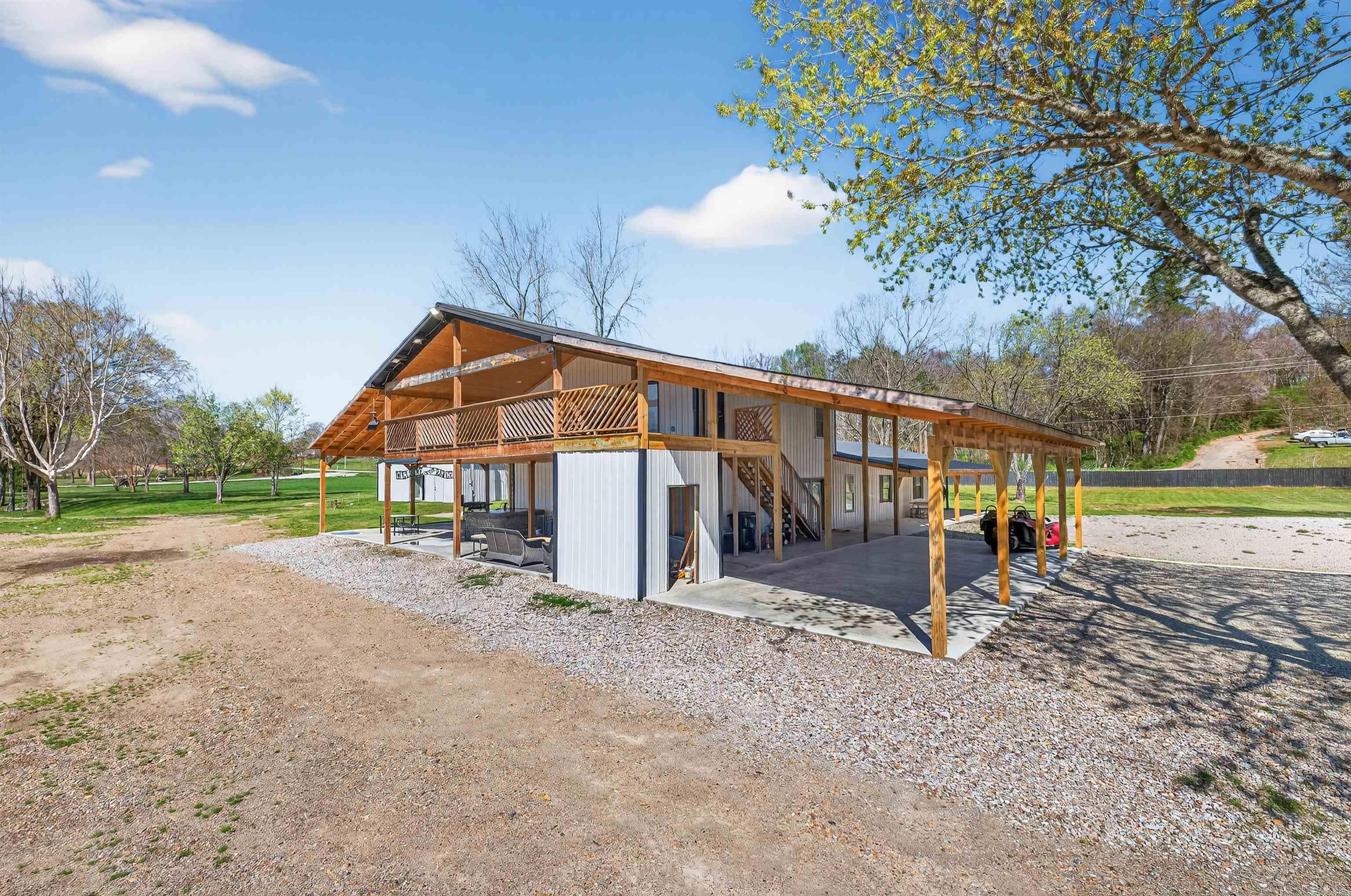 Metes & Bounds - Residential