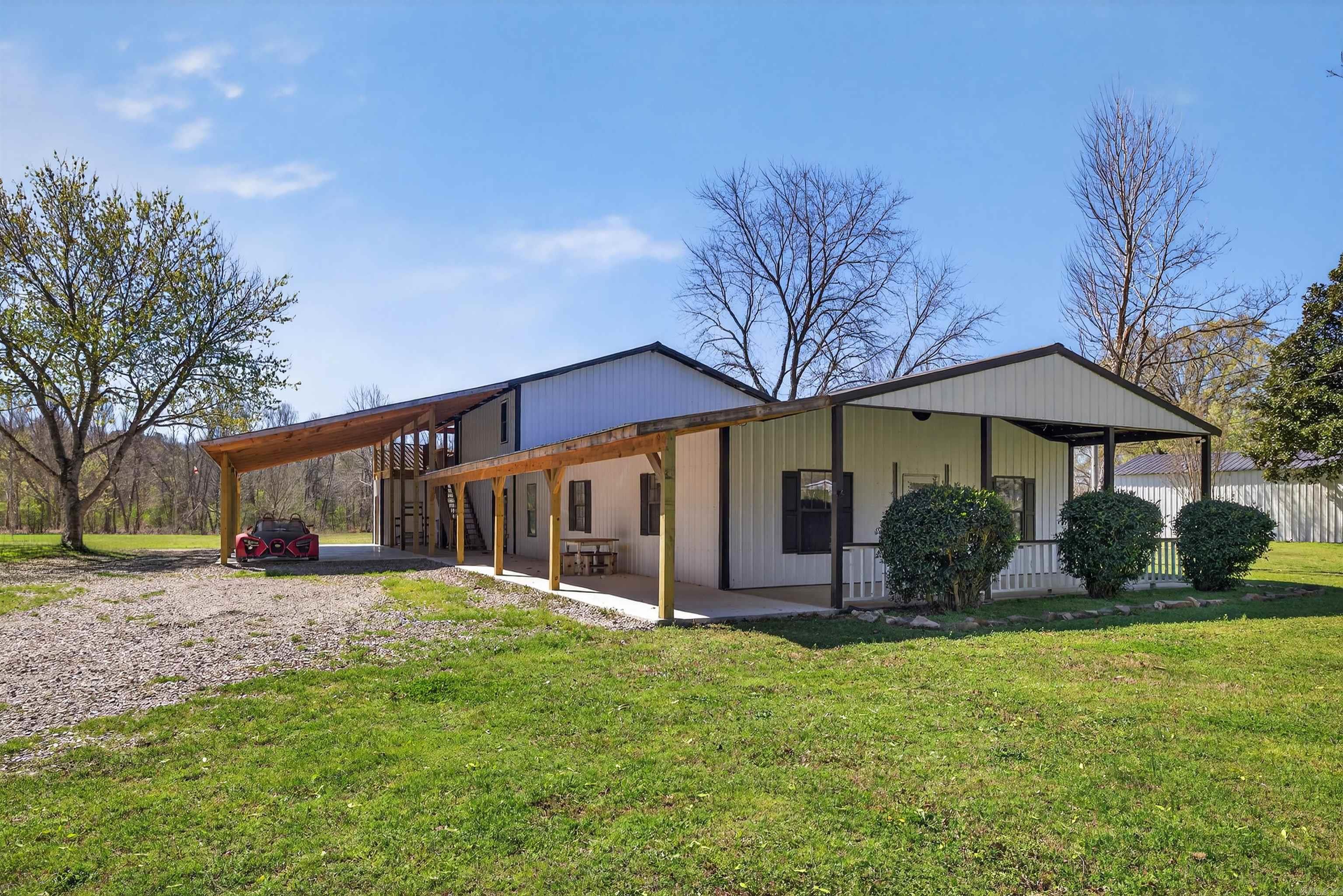 Metes & Bounds - Residential