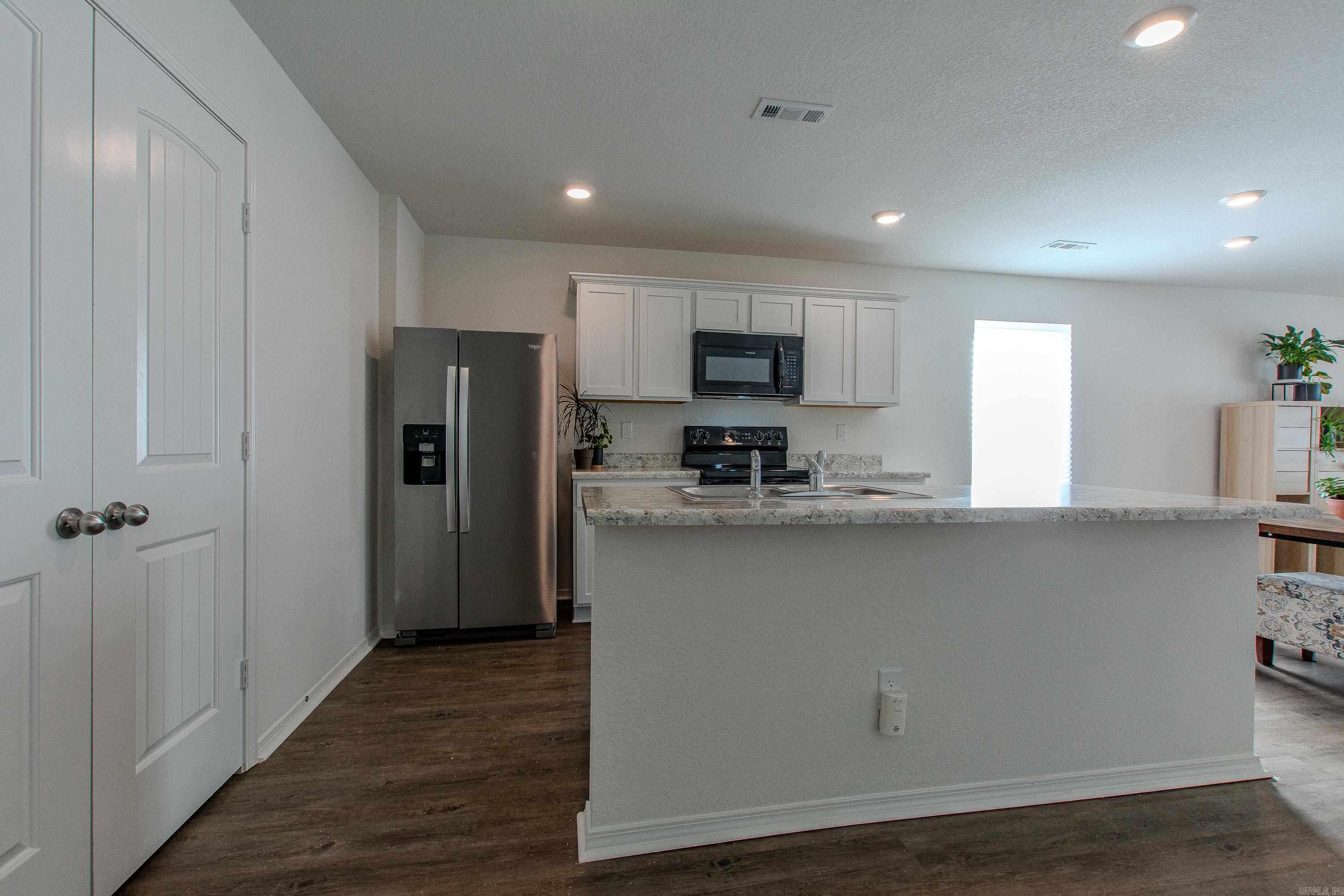 THE MEADOWS - Residential