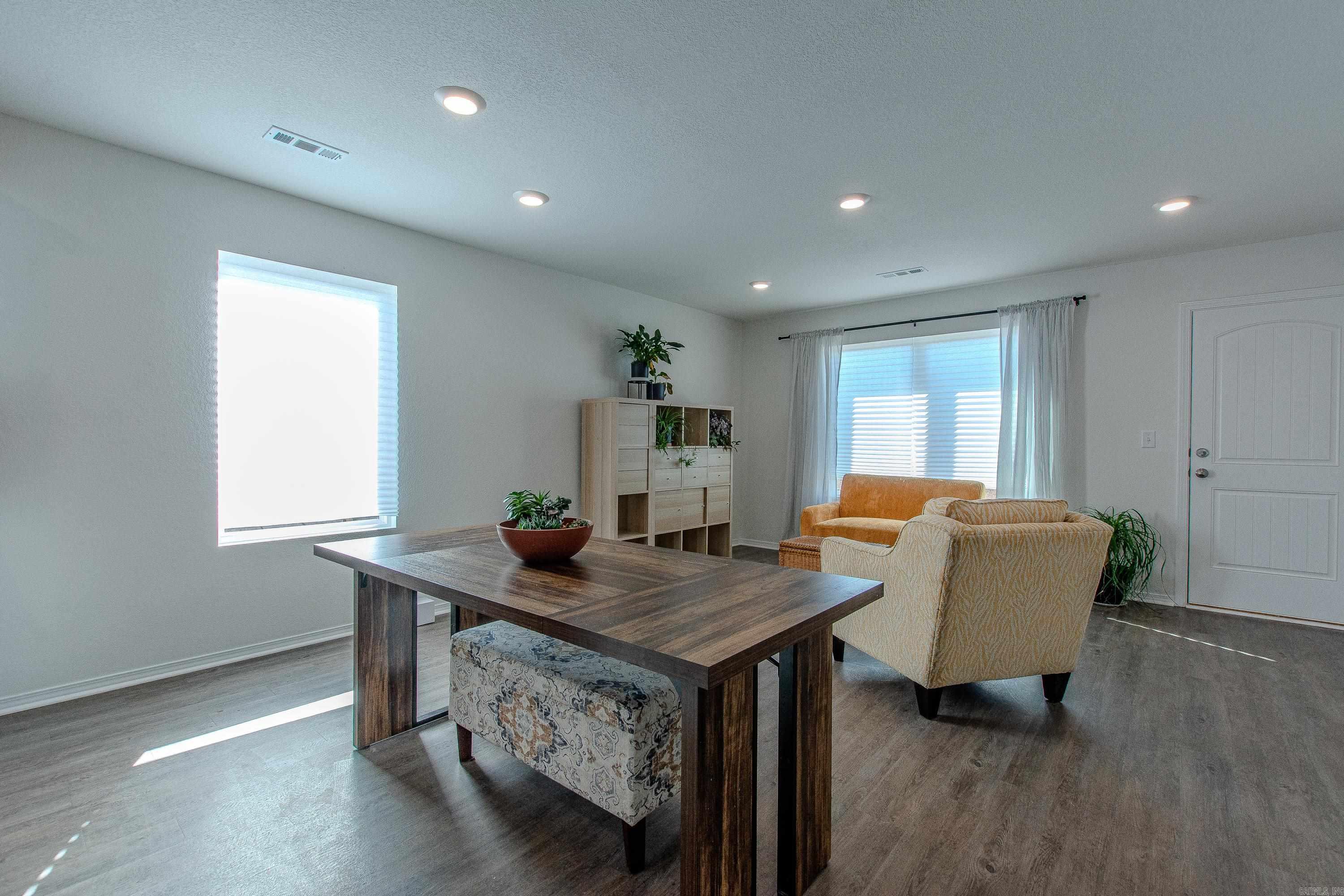 THE MEADOWS - Residential