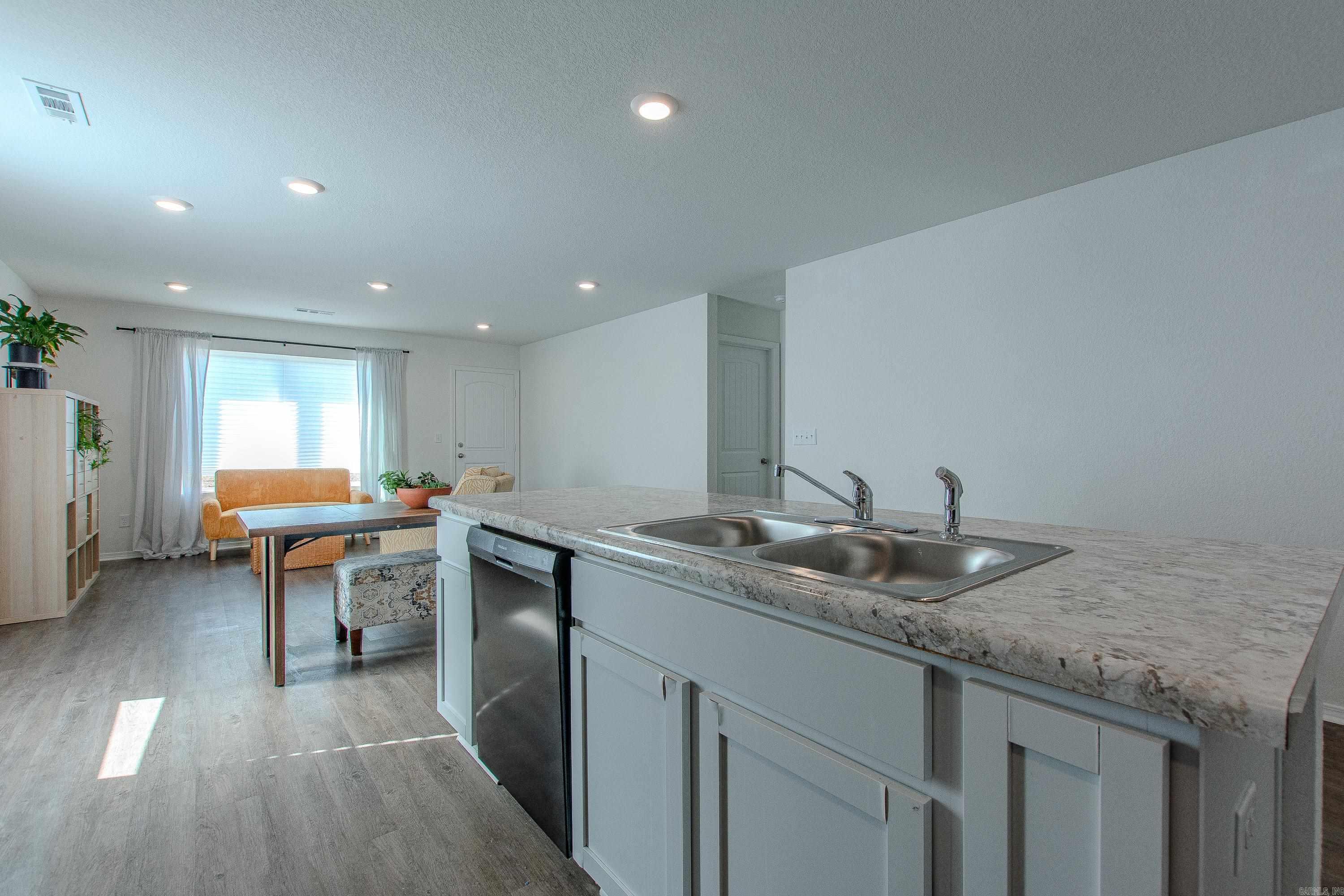 THE MEADOWS - Residential