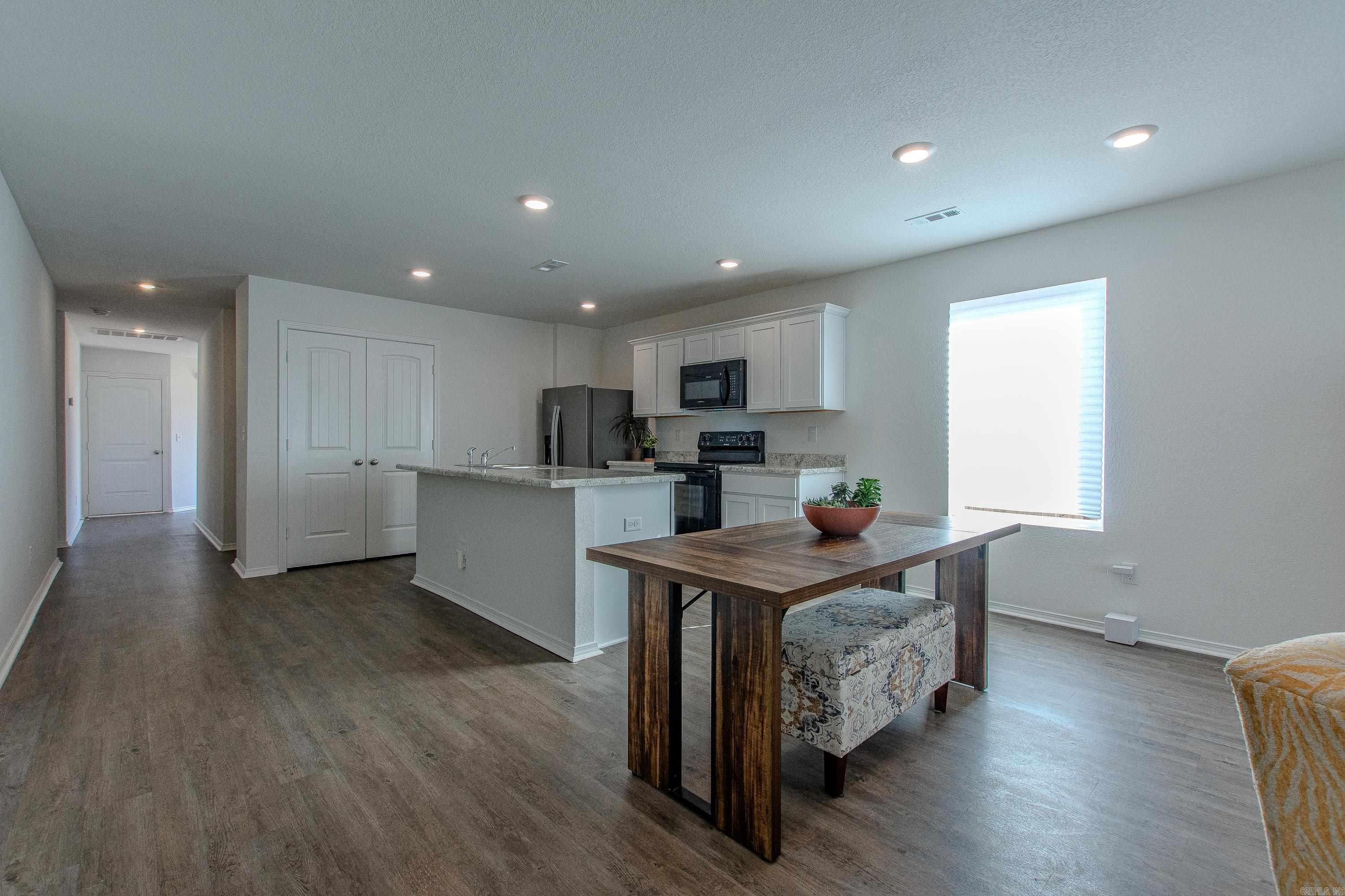 THE MEADOWS - Residential