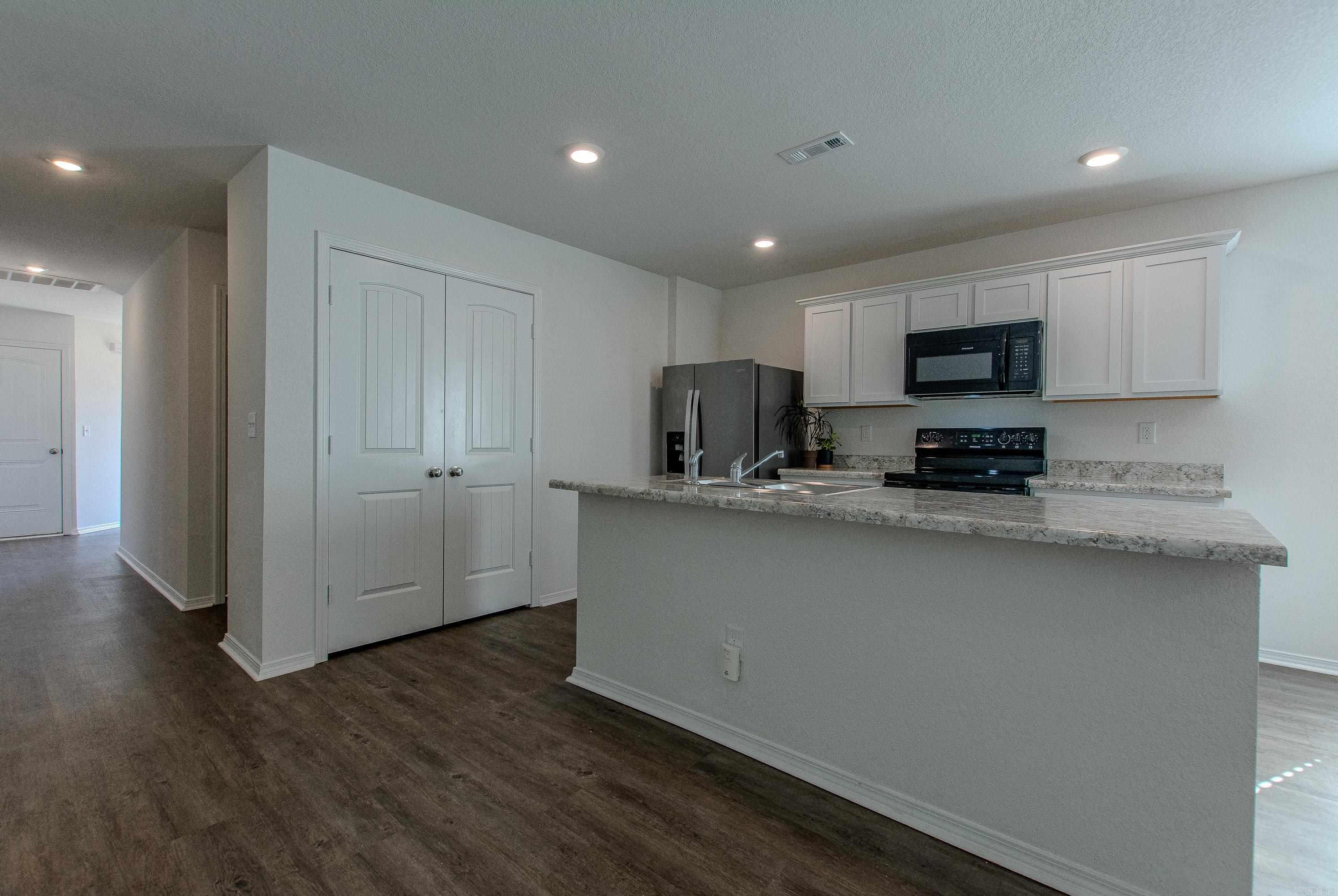 THE MEADOWS - Residential