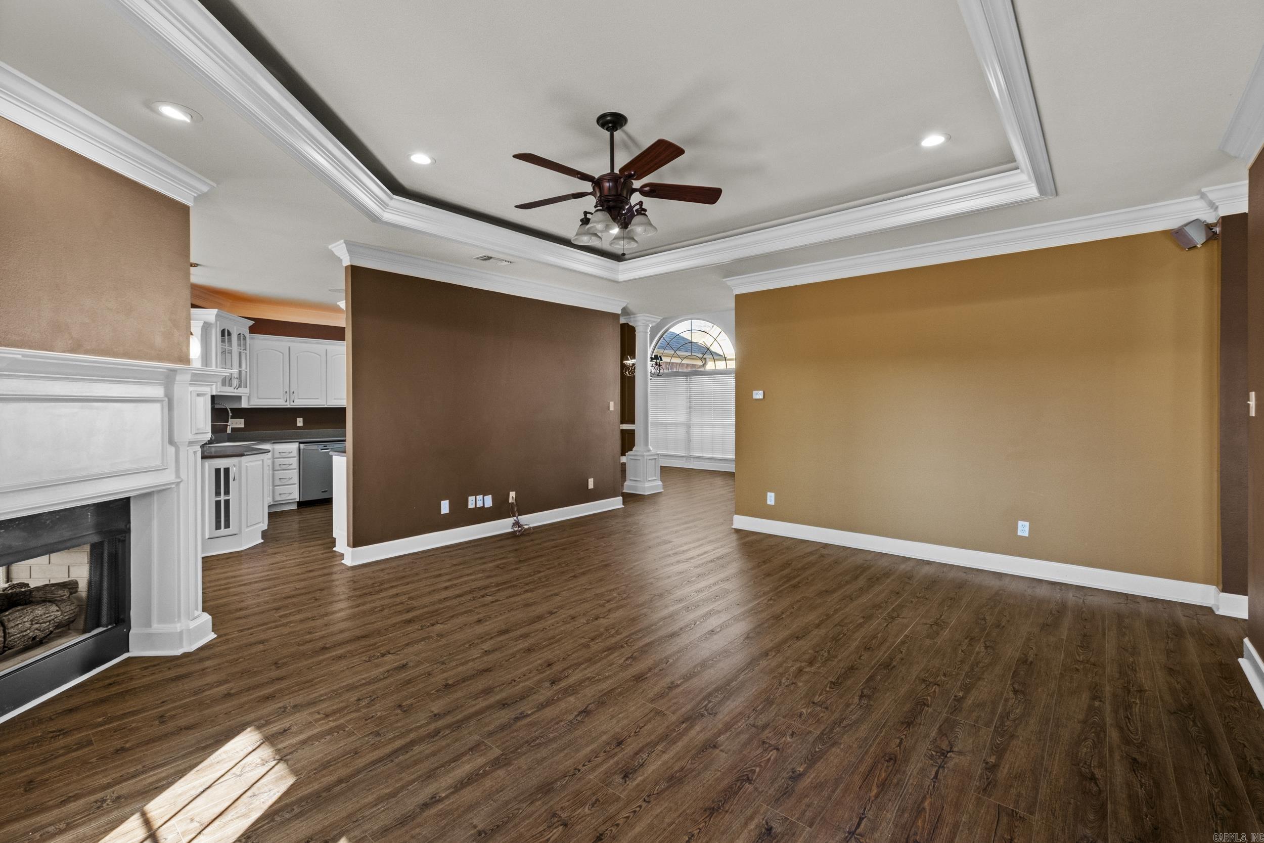 MILLERS CROSSING - Residential