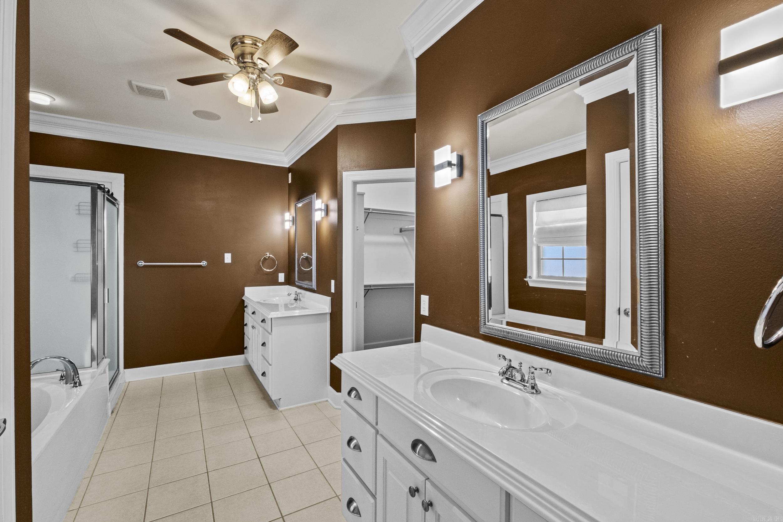 MILLERS CROSSING - Residential