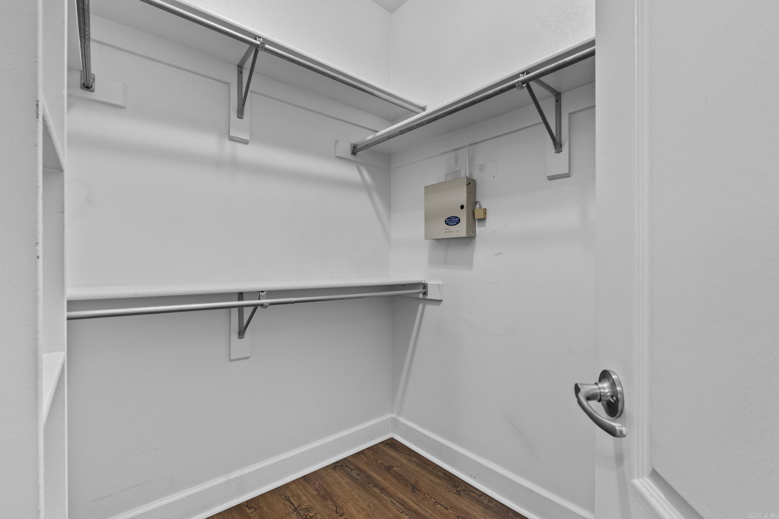 MILLERS CROSSING - Residential