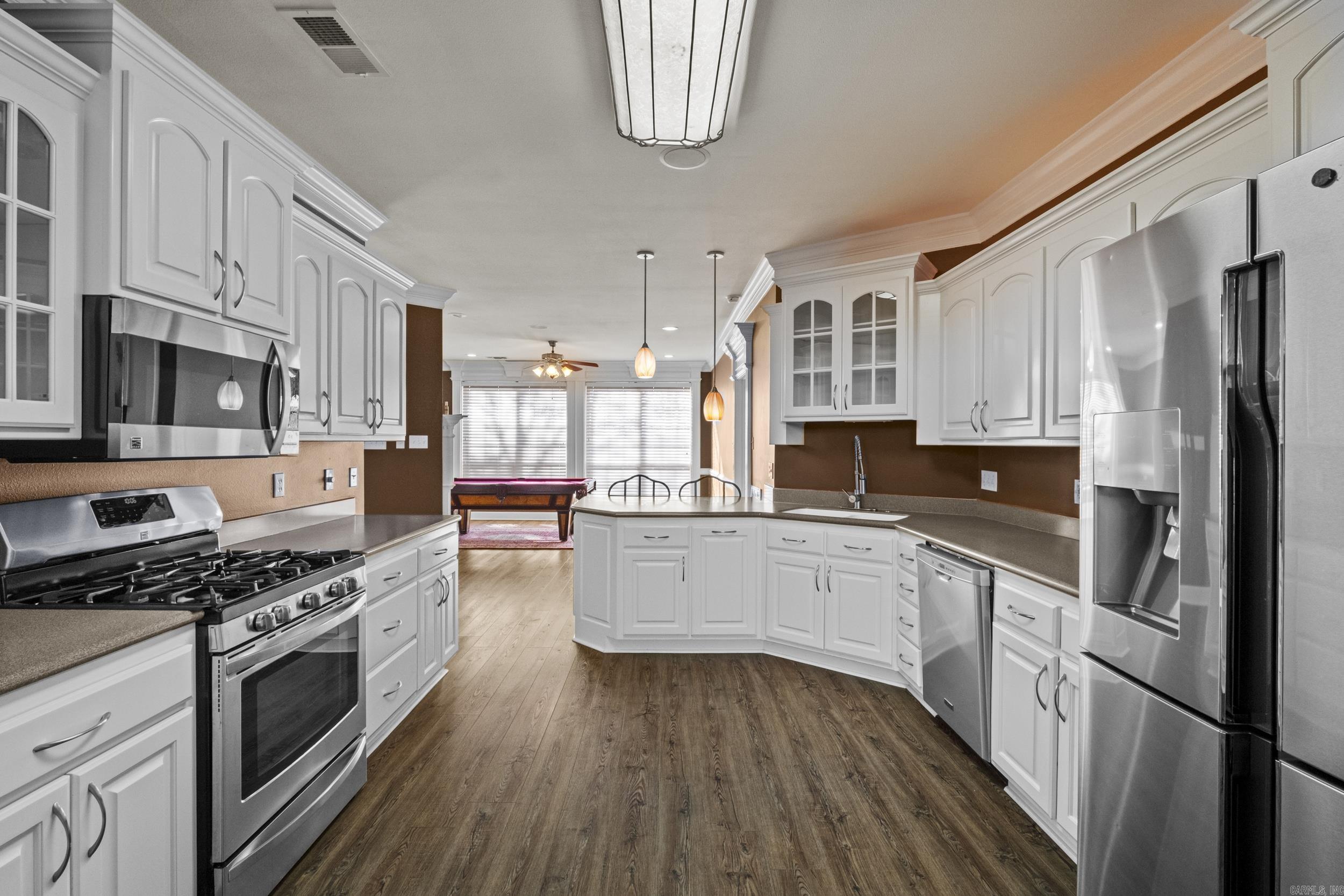 MILLERS CROSSING - Residential